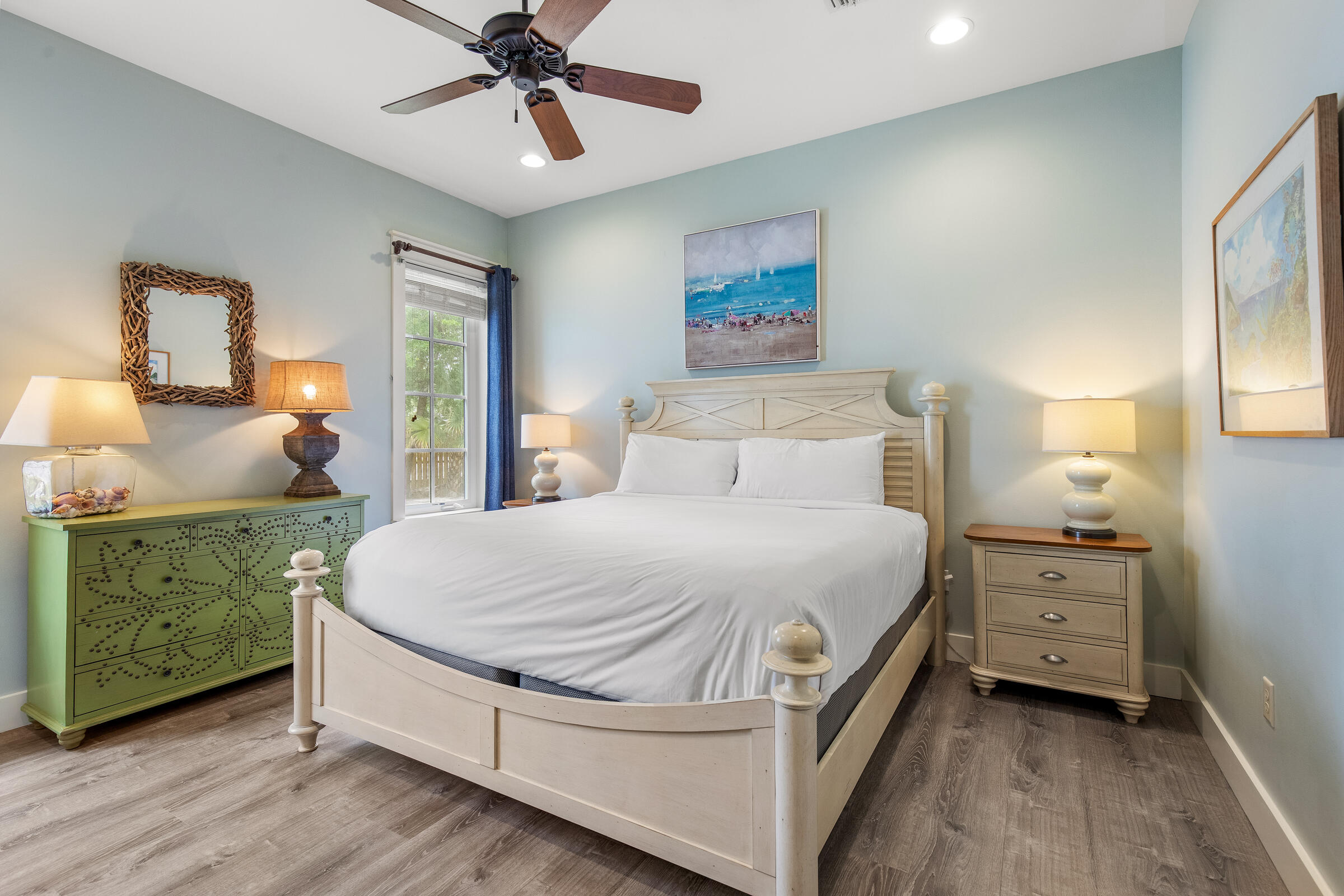 BUNGALOS AT SANDESTIN - Residential