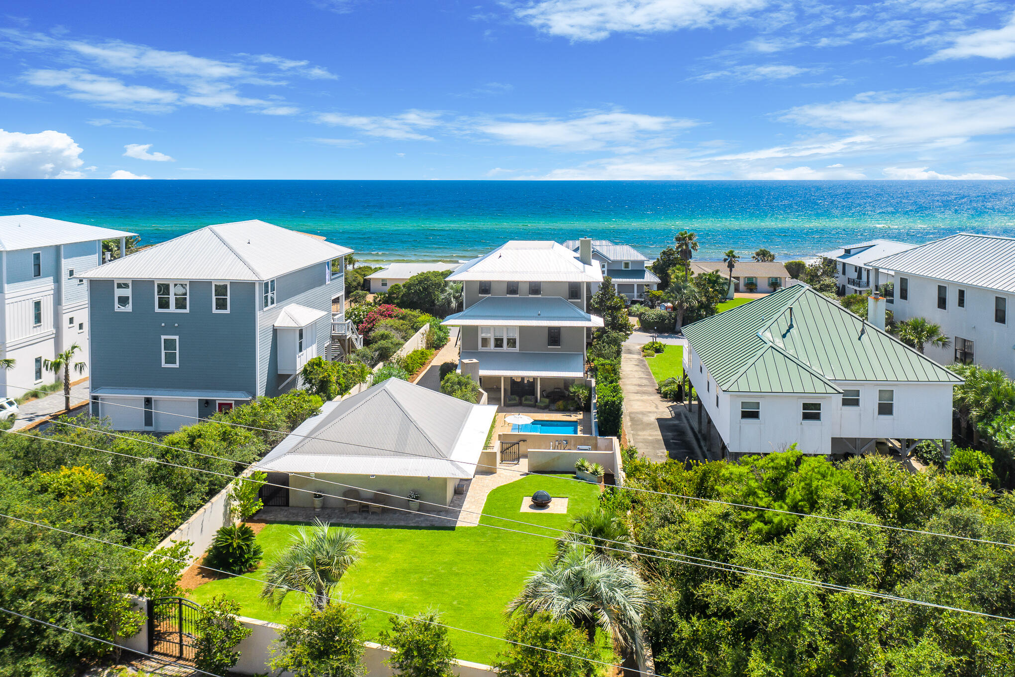 PELICAN POINTE AT CAMP CREEK - Residential