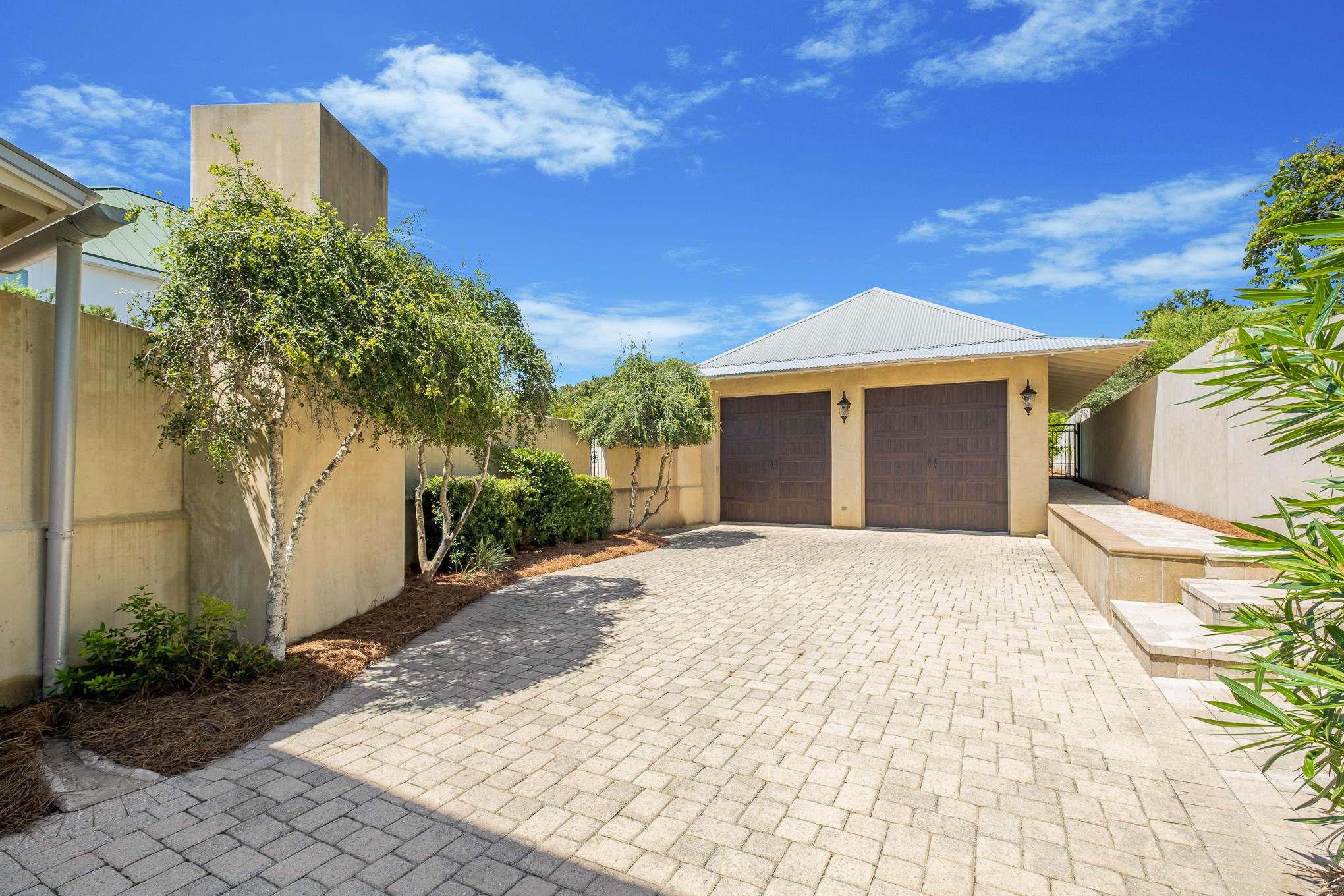 PELICAN POINTE AT CAMP CREEK - Residential