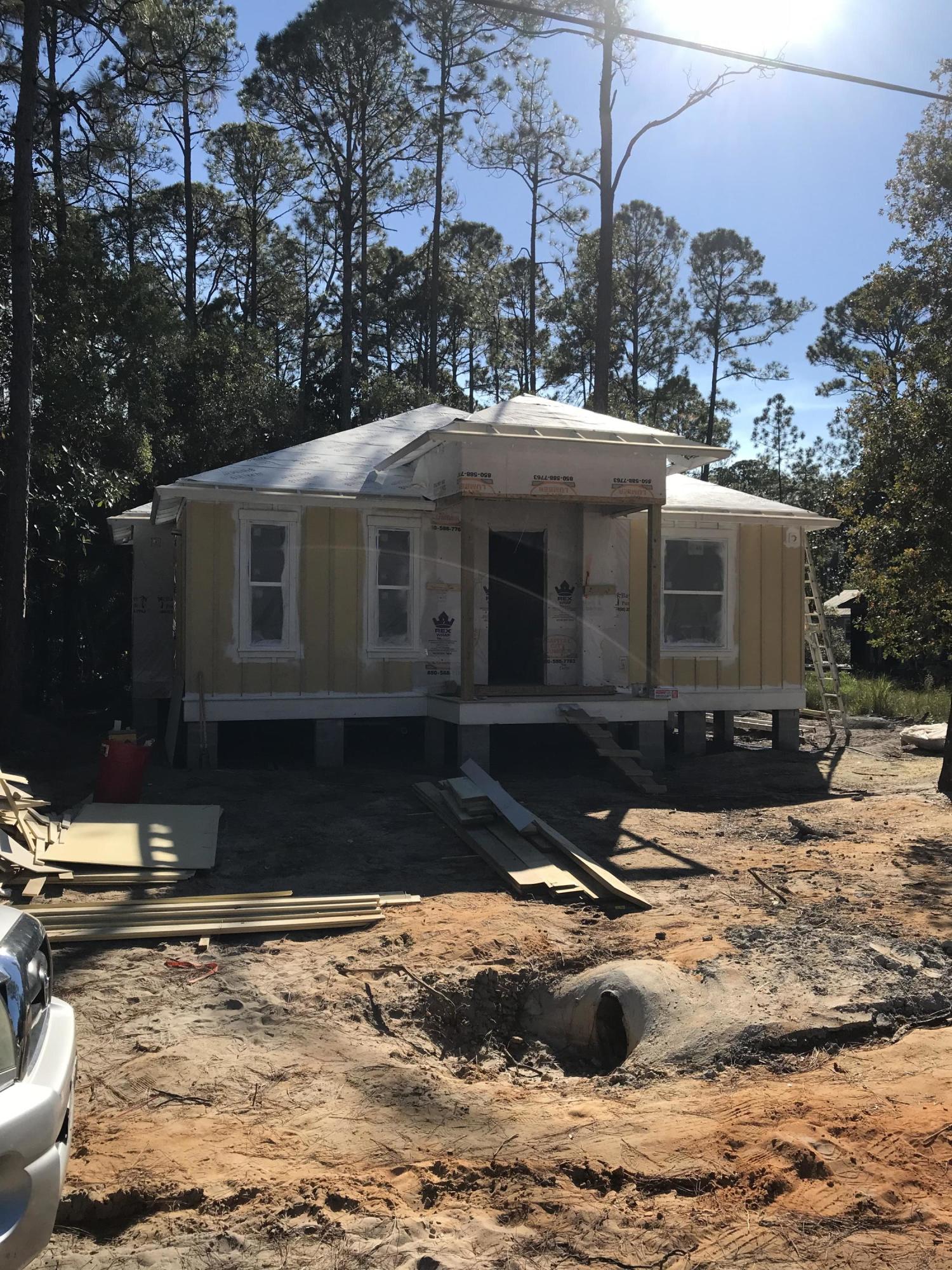 MAGNOLIA BEACH - Residential