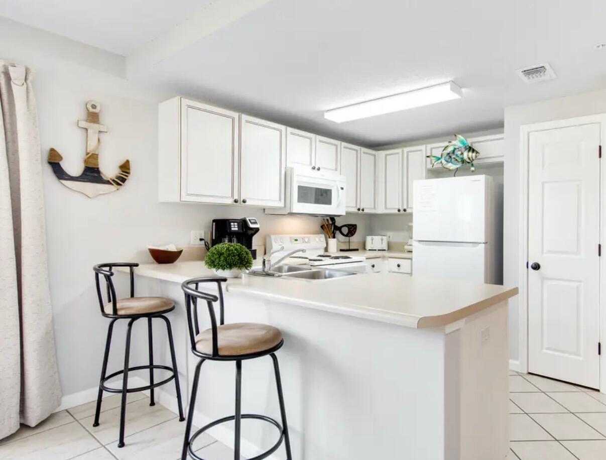 CIBONEY CONDO - Residential