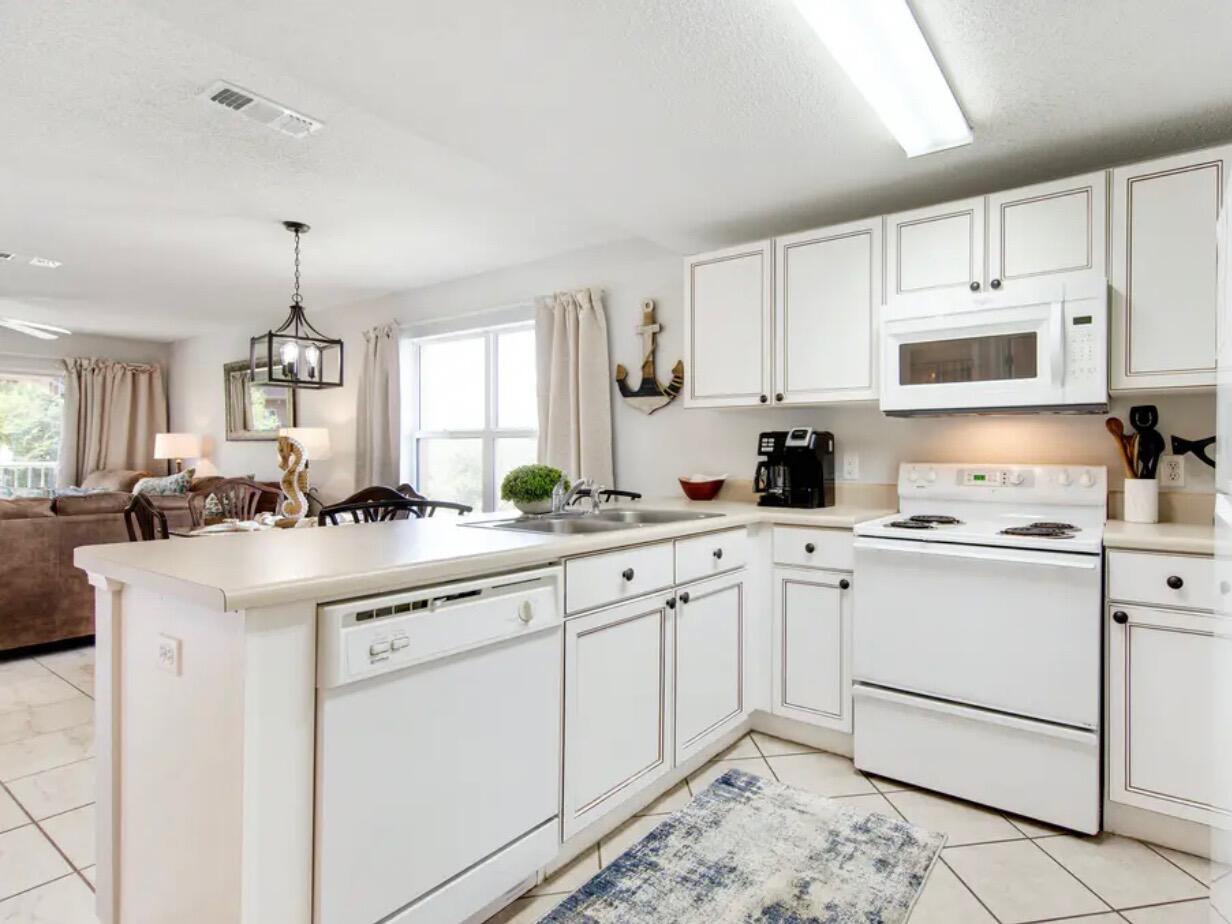 CIBONEY CONDO - Residential