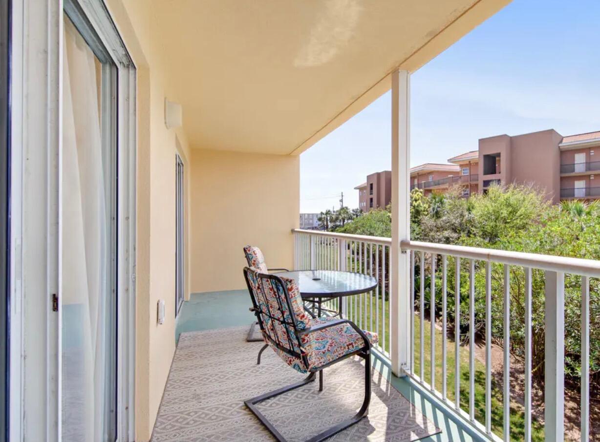 CIBONEY CONDO - Residential