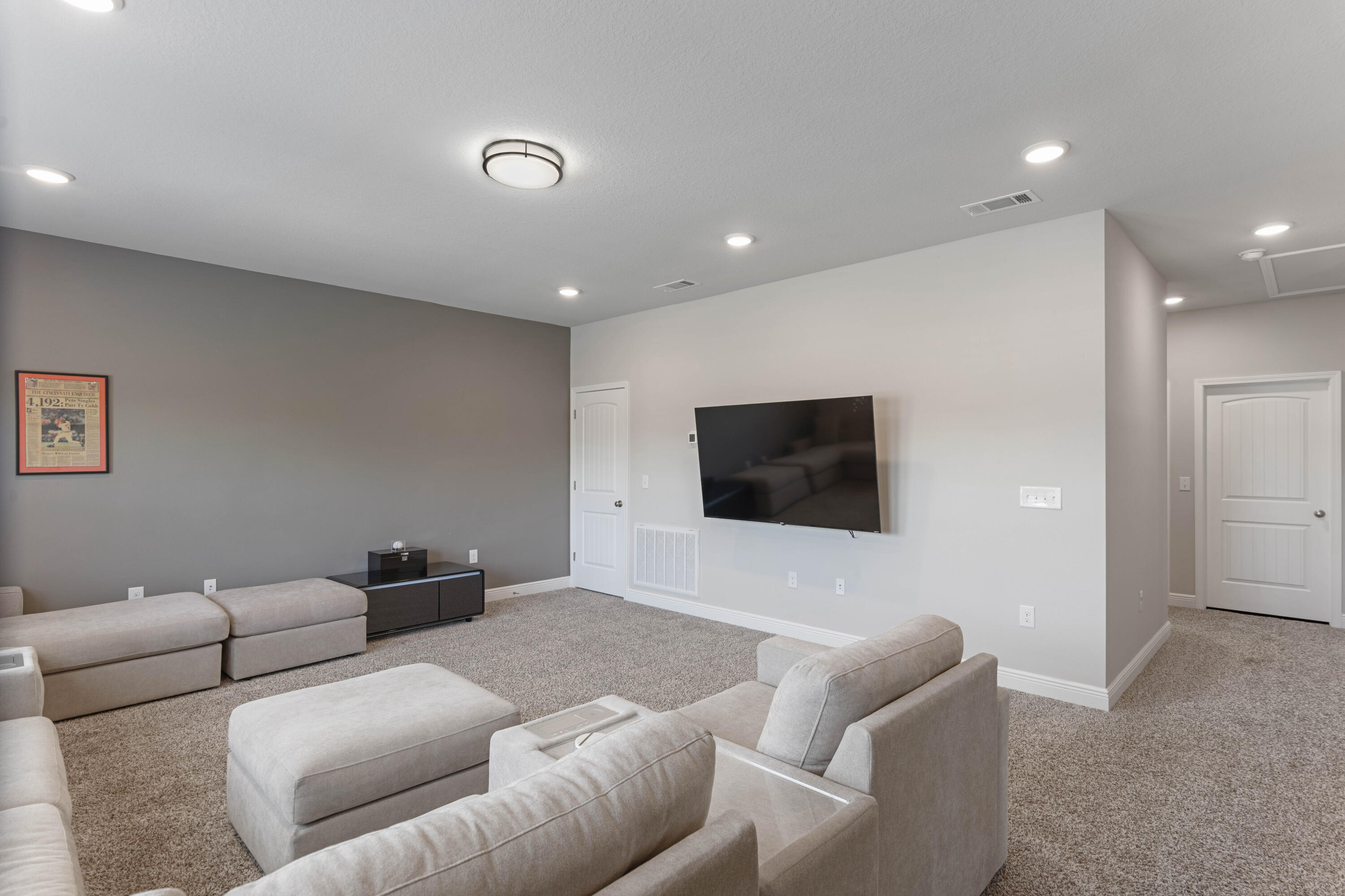 STONEGATE - Residential