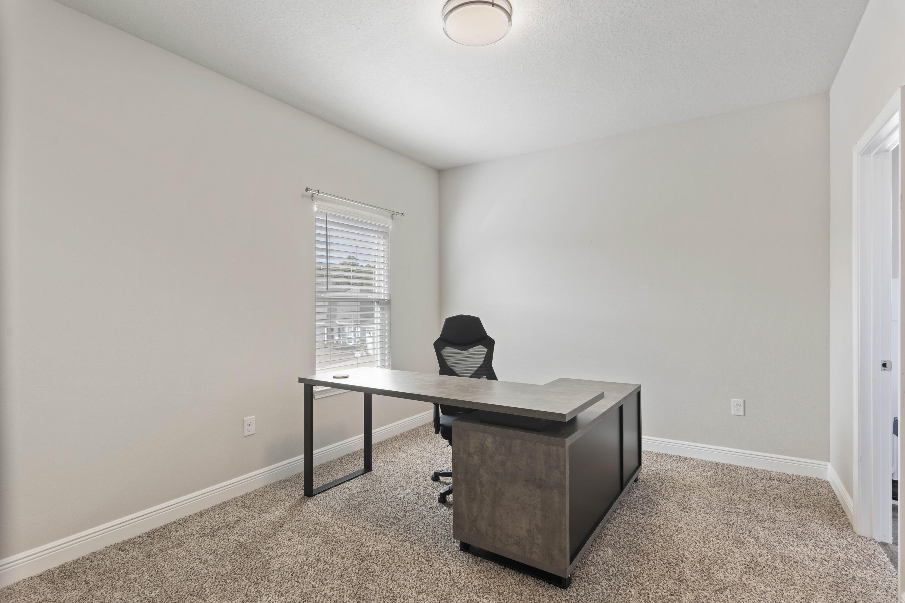 STONEGATE - Residential