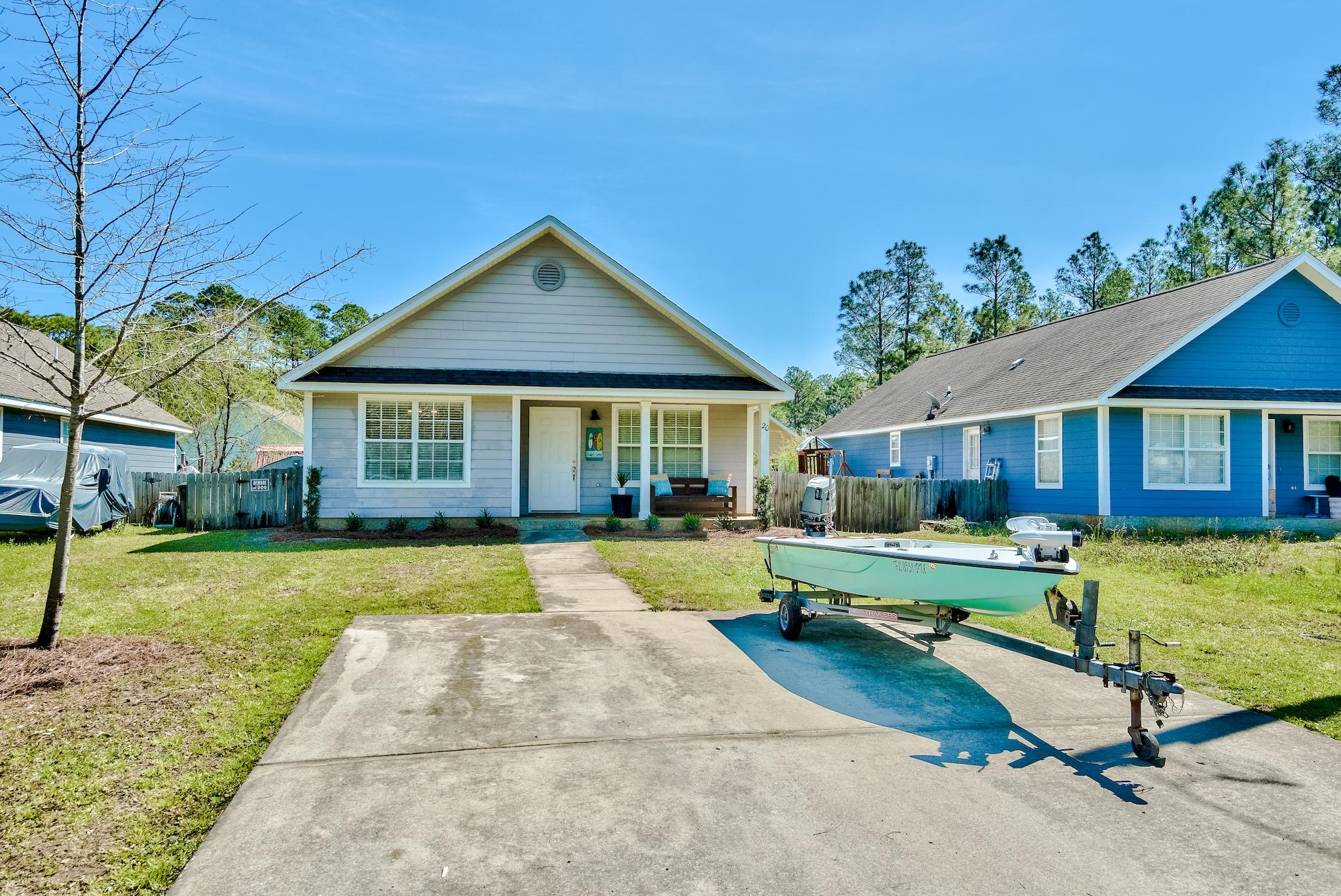 TOWN OF SANTA ROSA - Residential