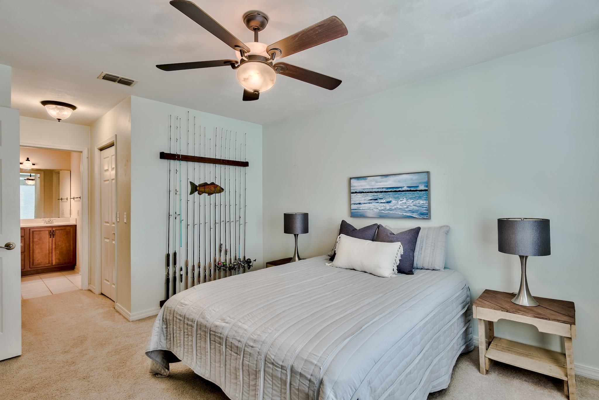 TOWN OF SANTA ROSA - Residential