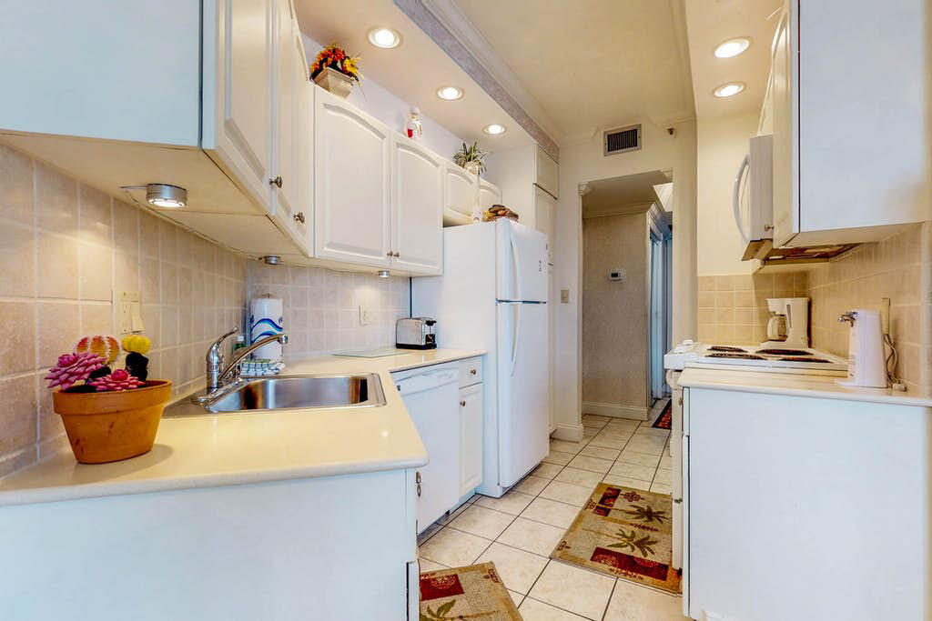 DESTIN SURFSIDE CONDO - Residential