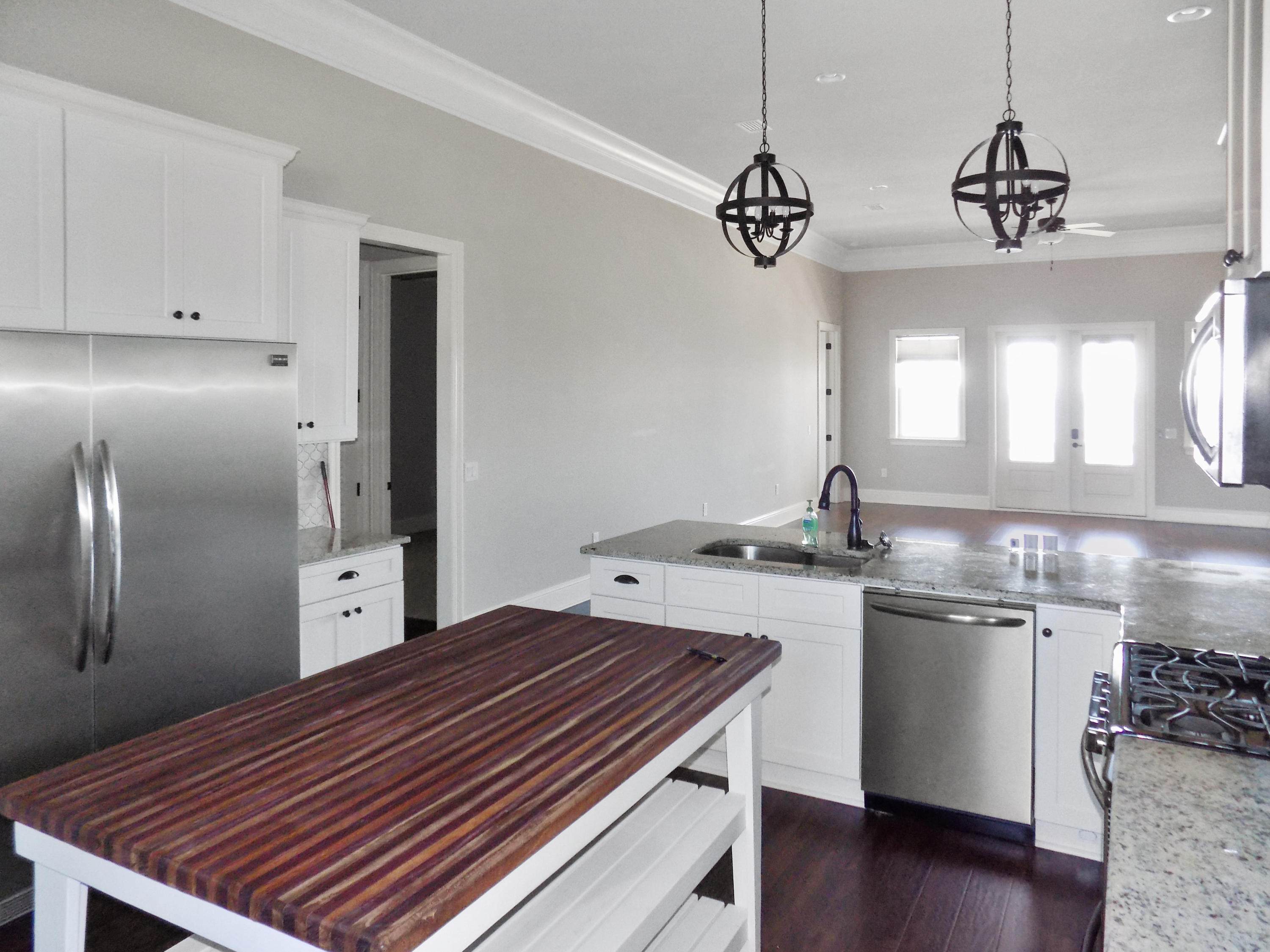 SOUND HAMMOCK - Residential