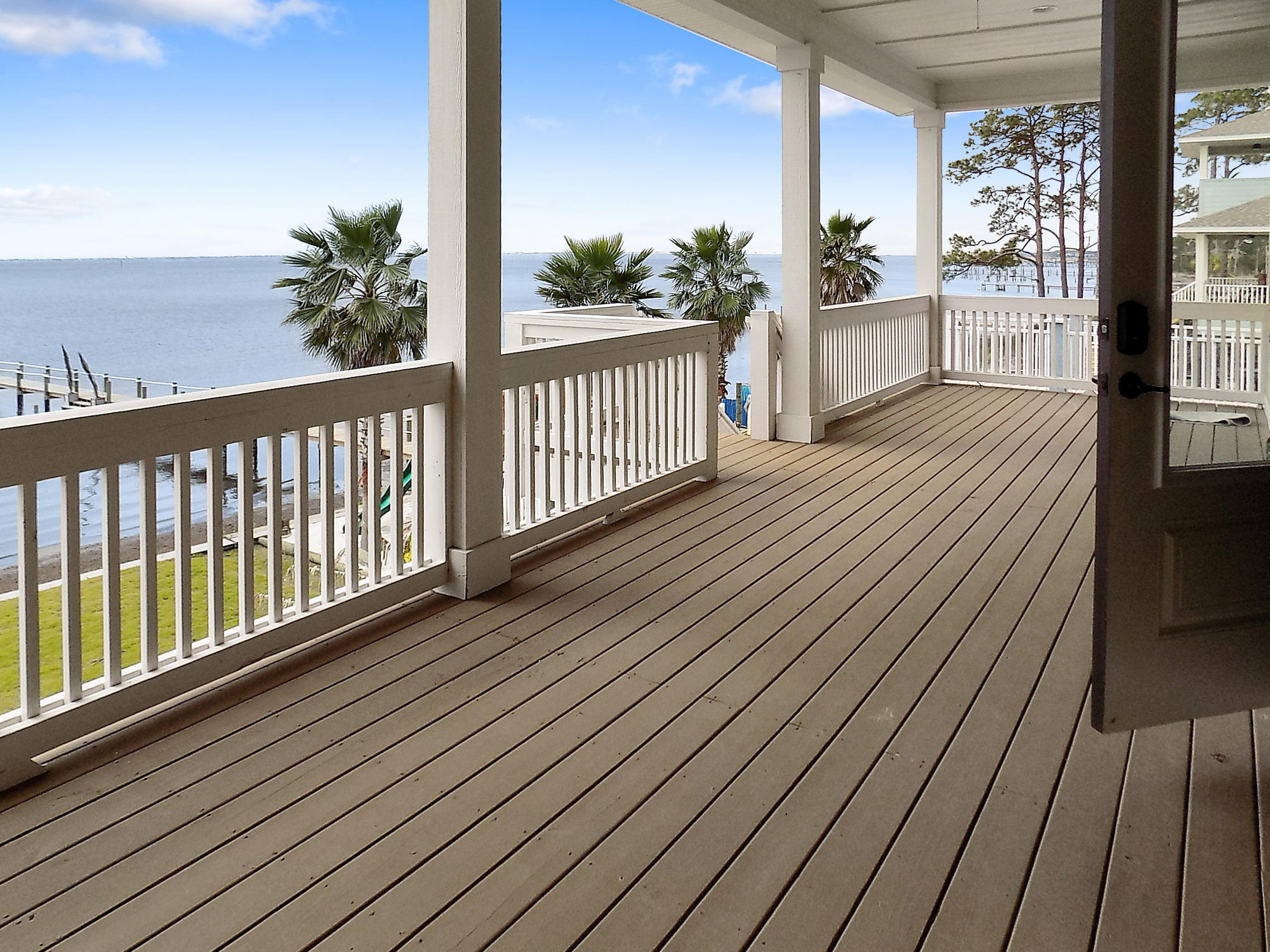 SOUND HAMMOCK - Residential