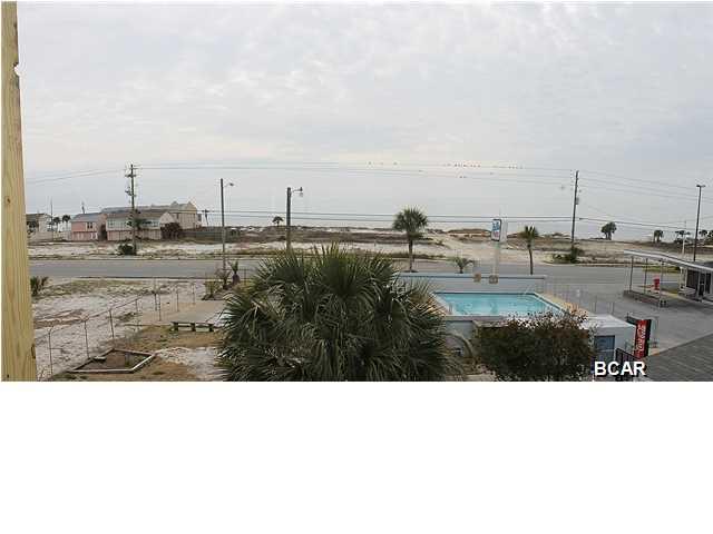 CRESCENT BEACH UNIT 1 - Residential