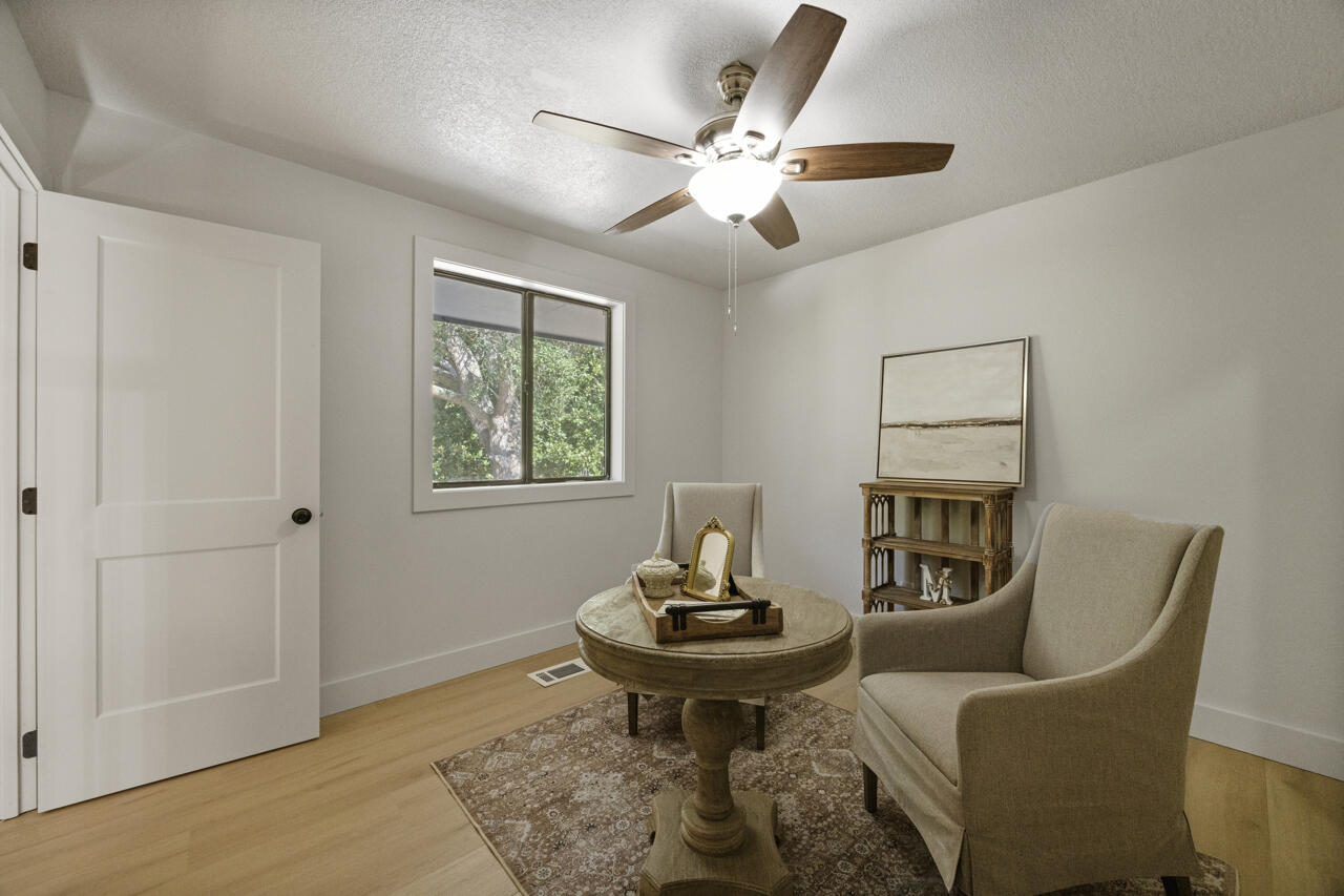 PINEWOOD ESTATES - Residential