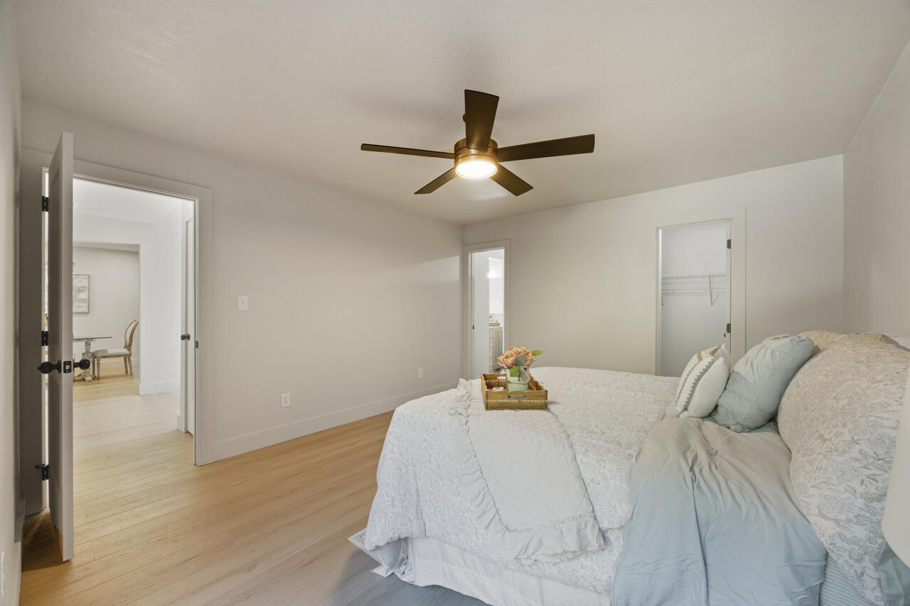 PINEWOOD ESTATES - Residential