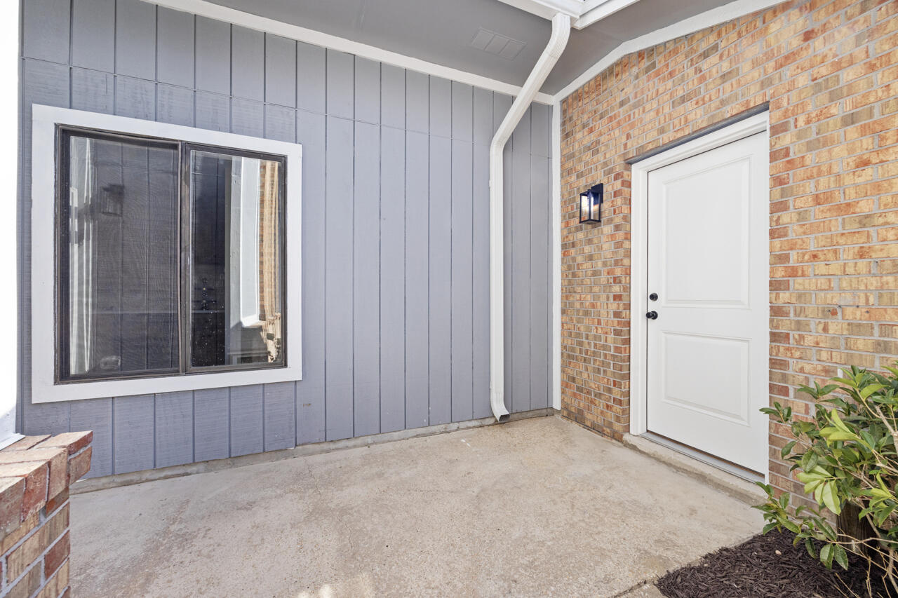 PINEWOOD ESTATES - Residential