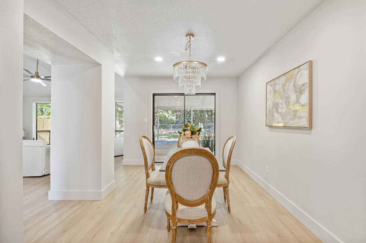 PINEWOOD ESTATES - Residential