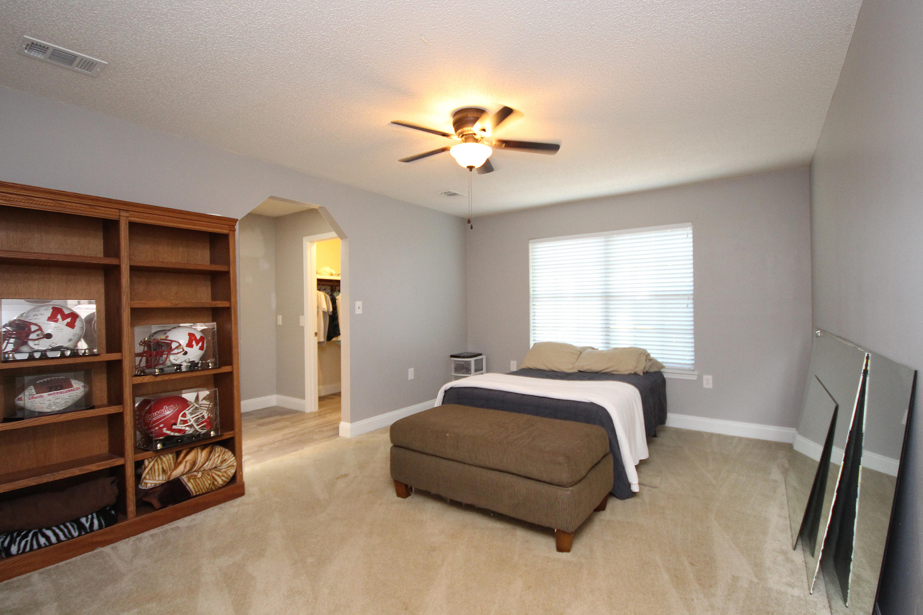 MARY ESTHER MANOR - Residential