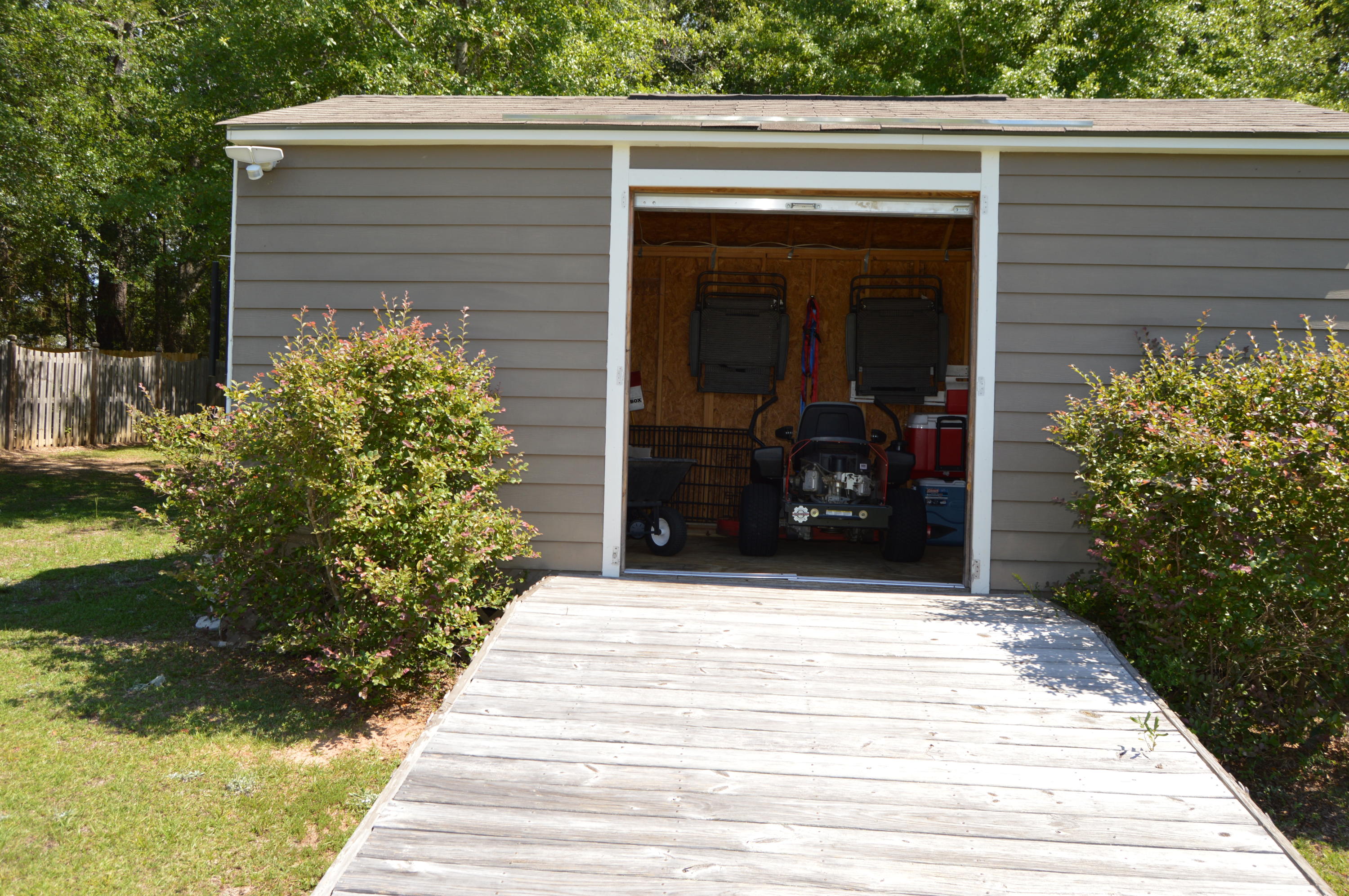 MILL CREEK FARMS - Residential