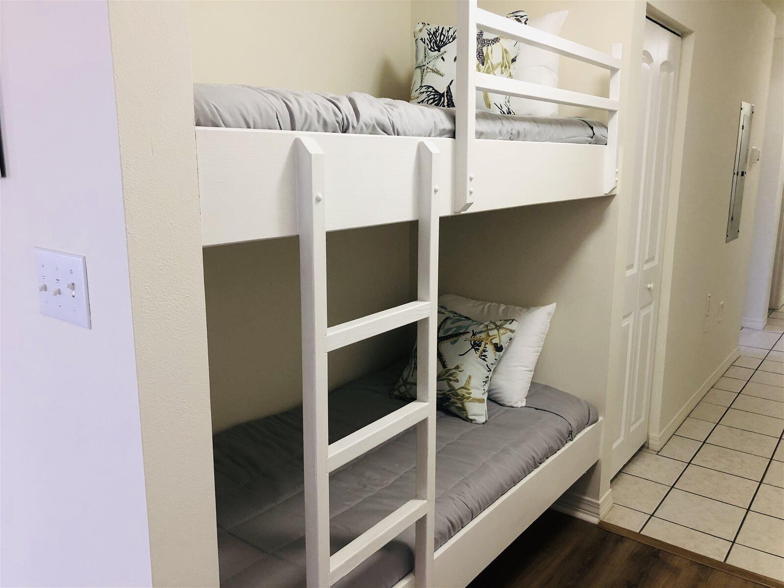 GRAND CARIBBEAN EAST CONDO. - Residential