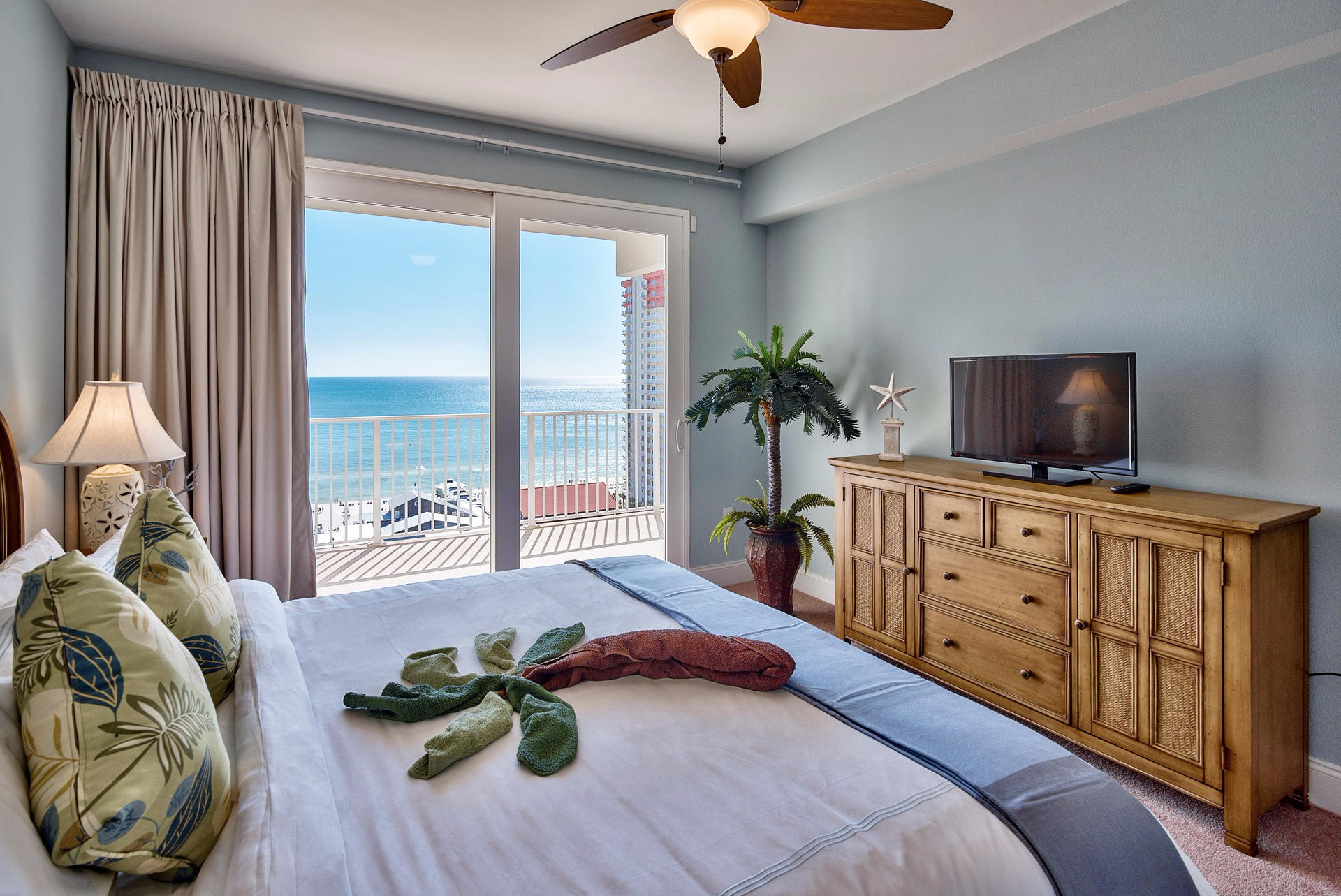 Laketown Wharf - Residential