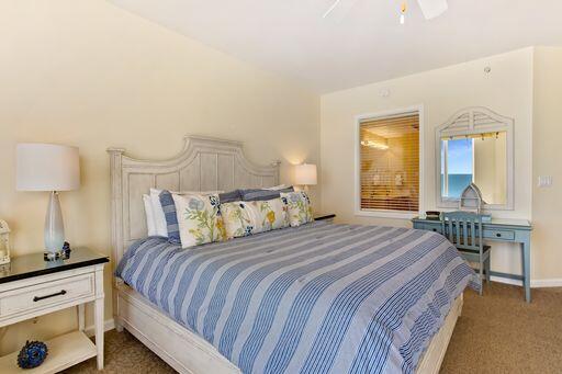 SILVER BEACH TOWERS - Residential