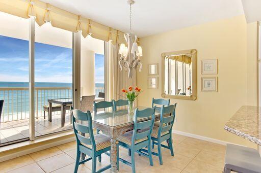 SILVER BEACH TOWERS - Residential