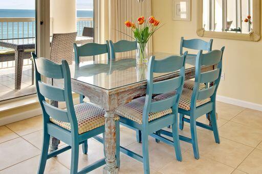 SILVER BEACH TOWERS - Residential