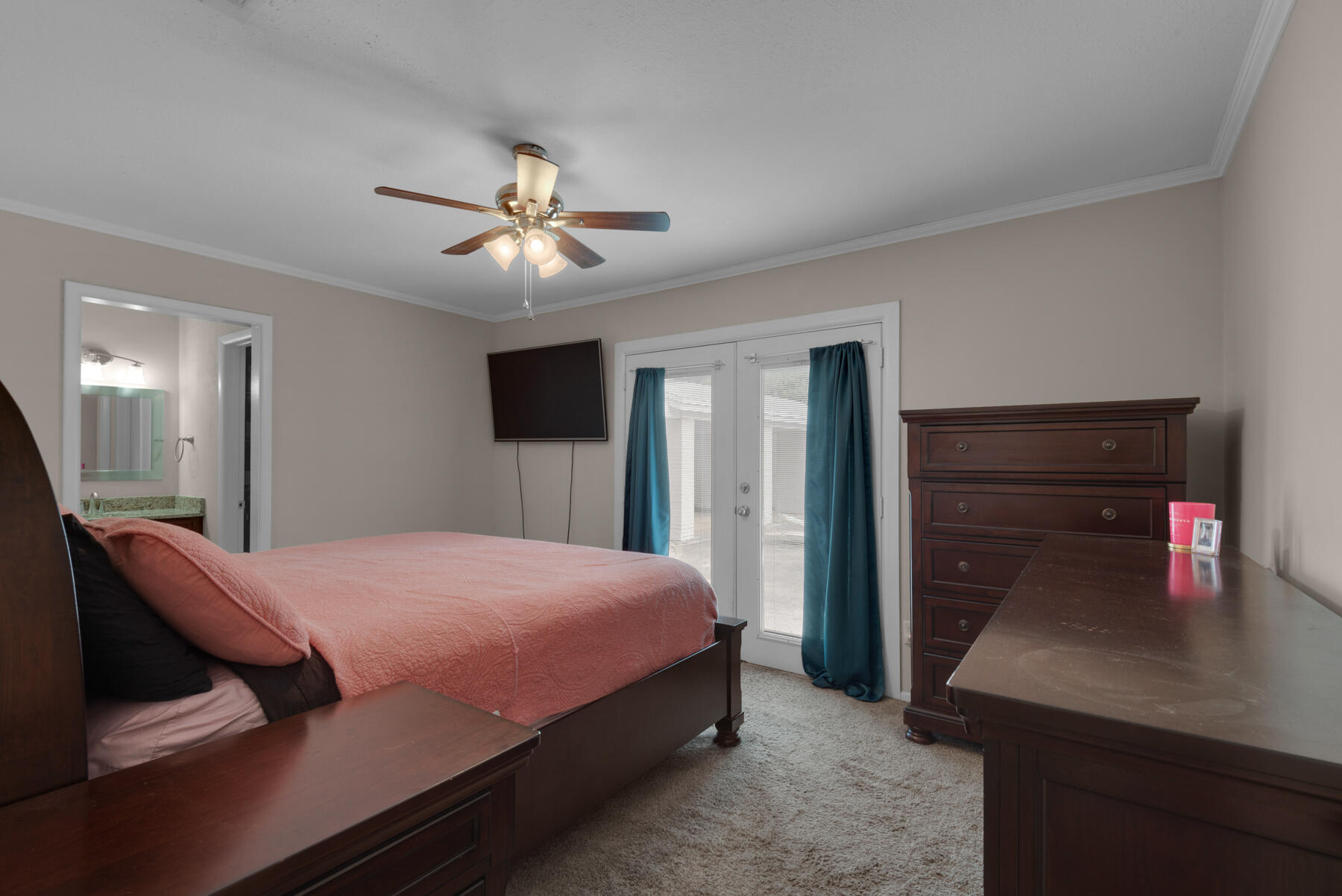 MID PINES - Residential