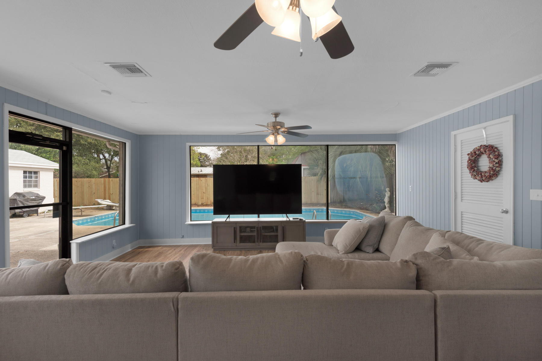 MID PINES - Residential