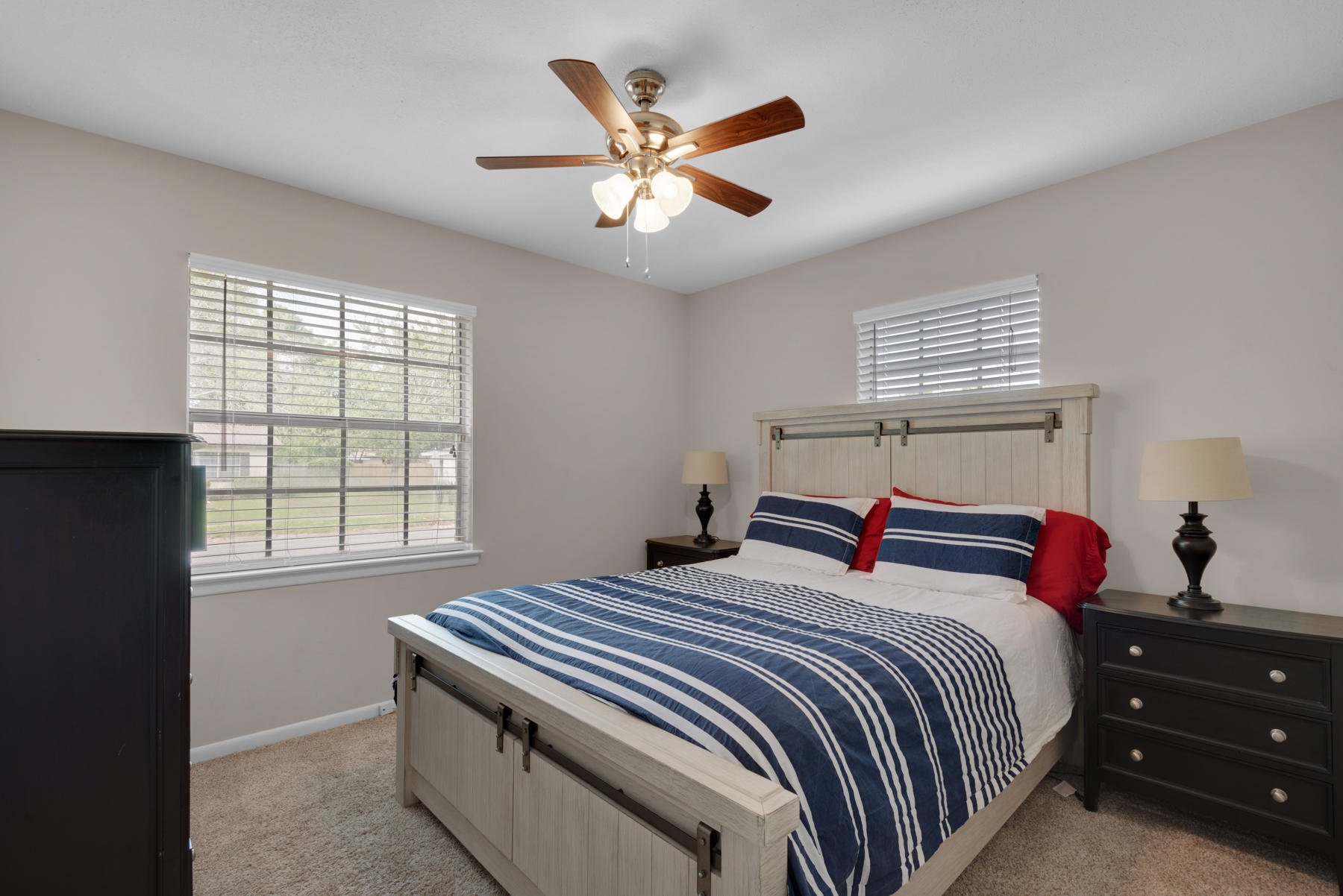 MID PINES - Residential