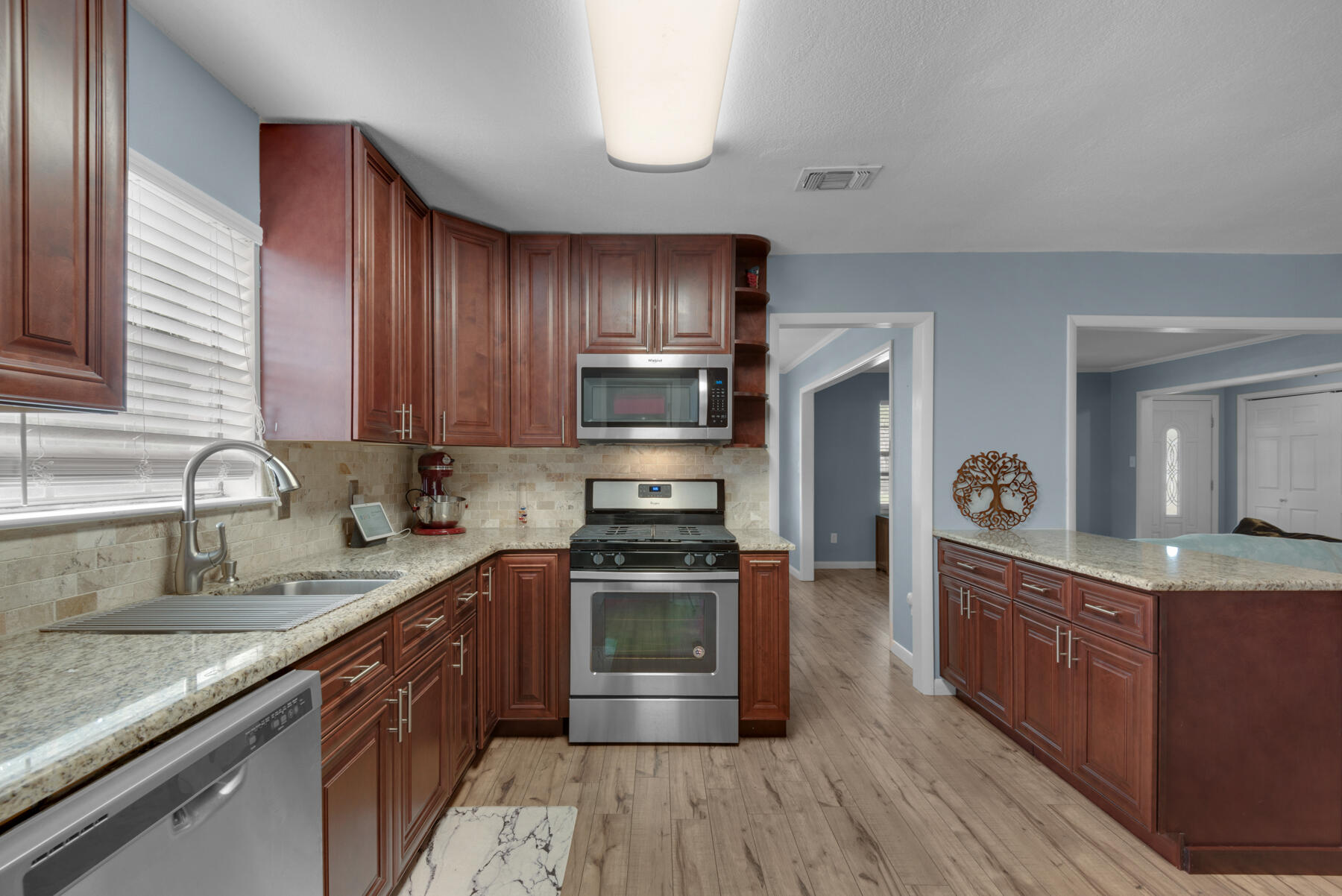 MID PINES - Residential