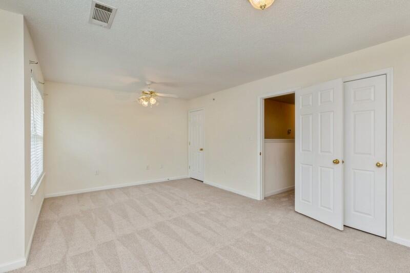 ROLLING PINES - Residential