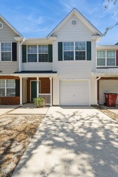 ROLLING PINES - Residential