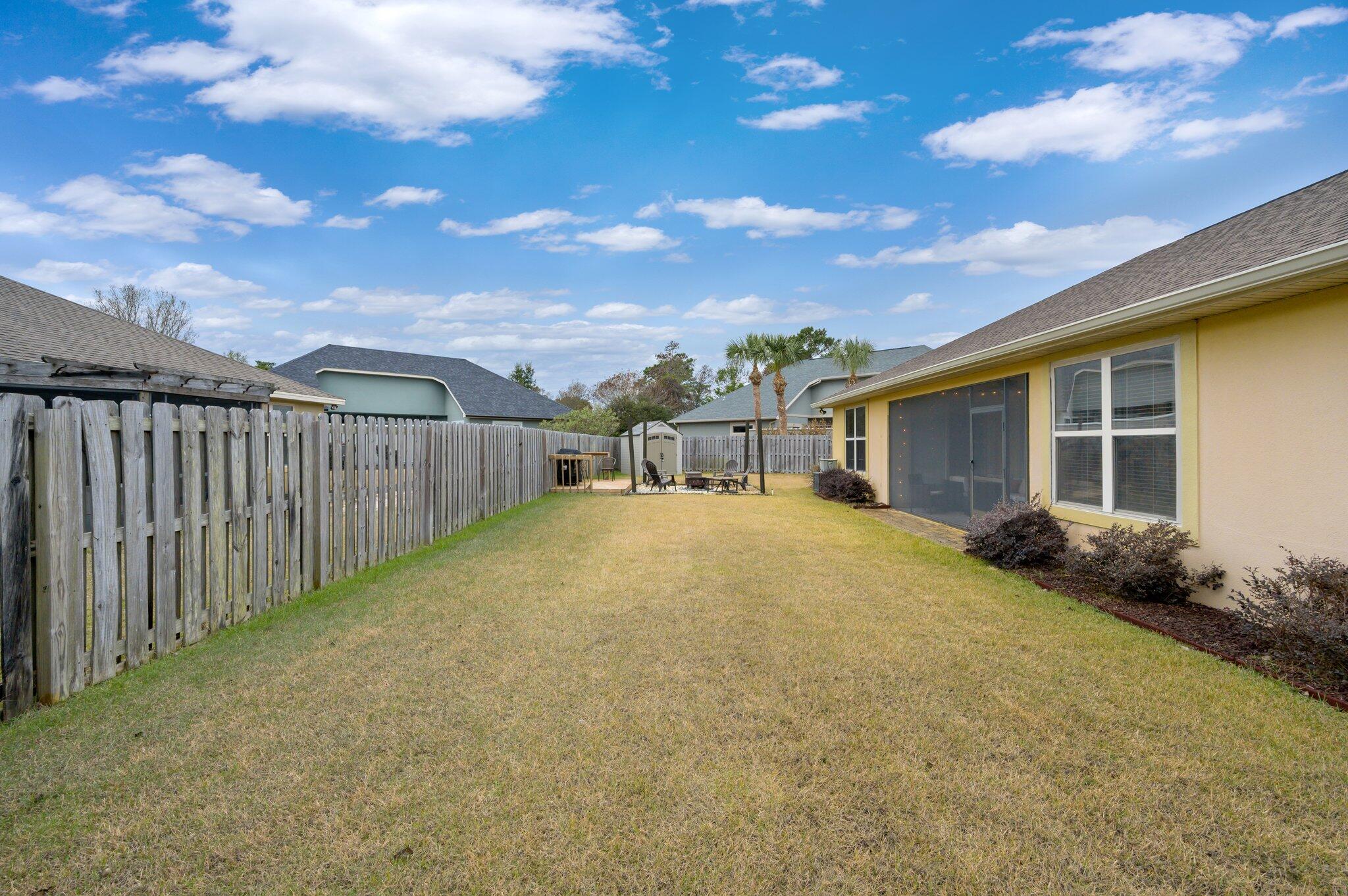 CHARDONNAY ESTATES - Residential