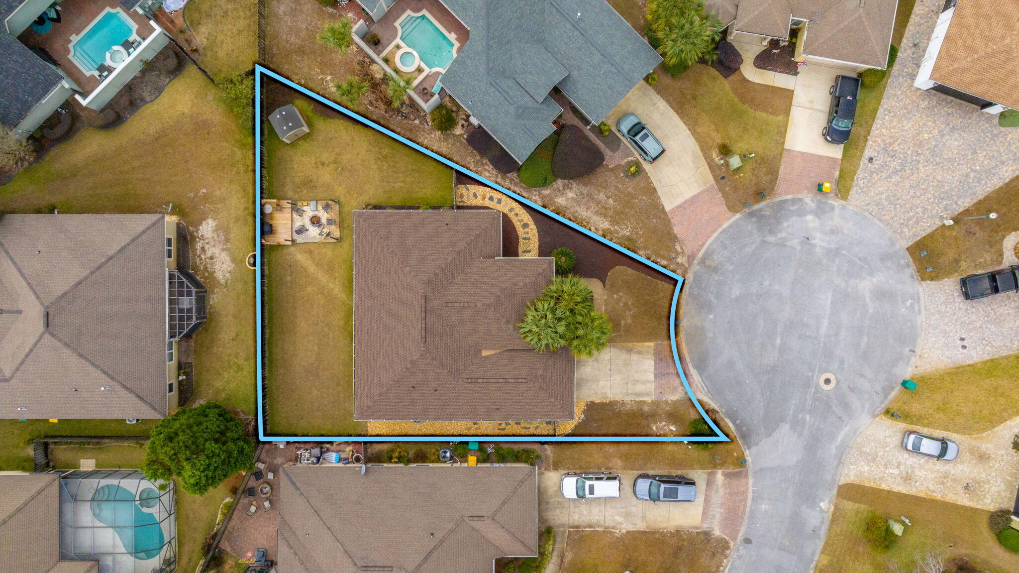 CHARDONNAY ESTATES - Residential