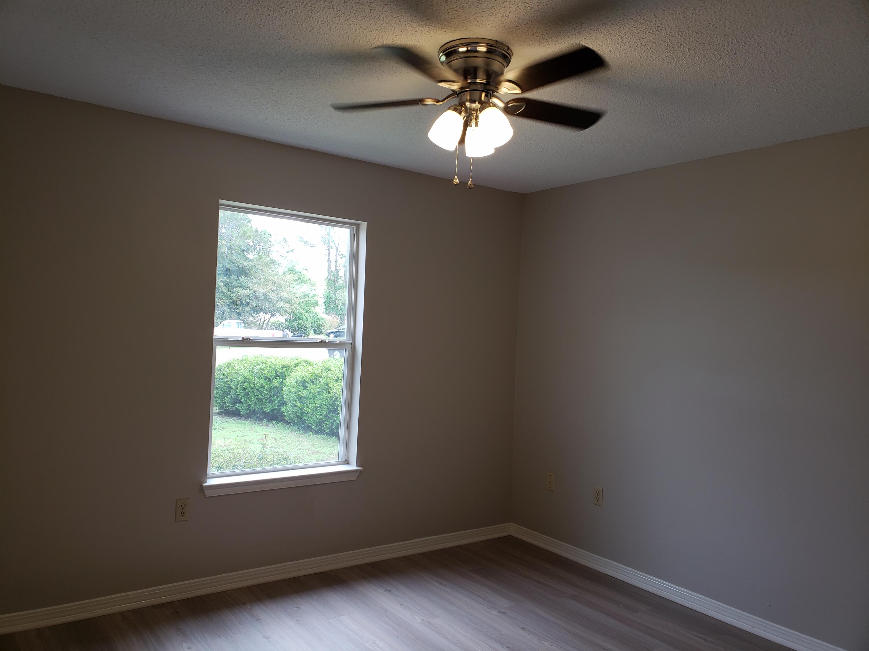 KELLY HILL ESTATES - Residential Lease