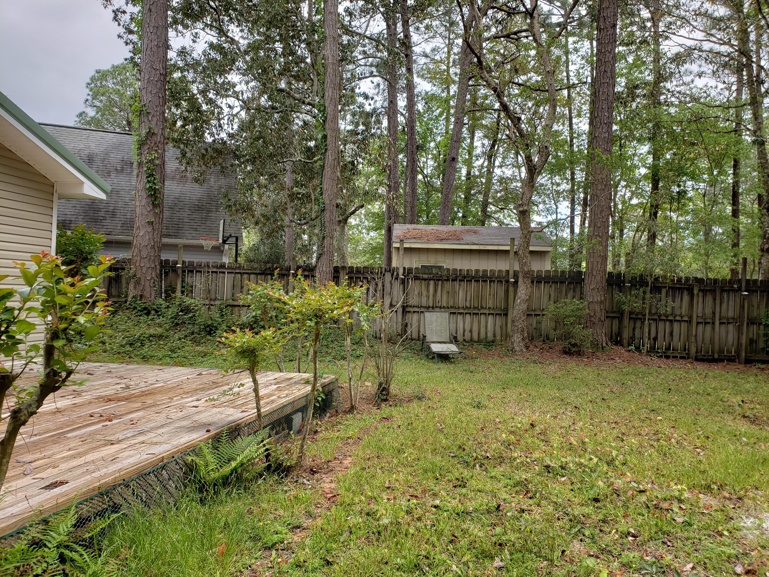 KELLY HILL ESTATES - Residential Lease