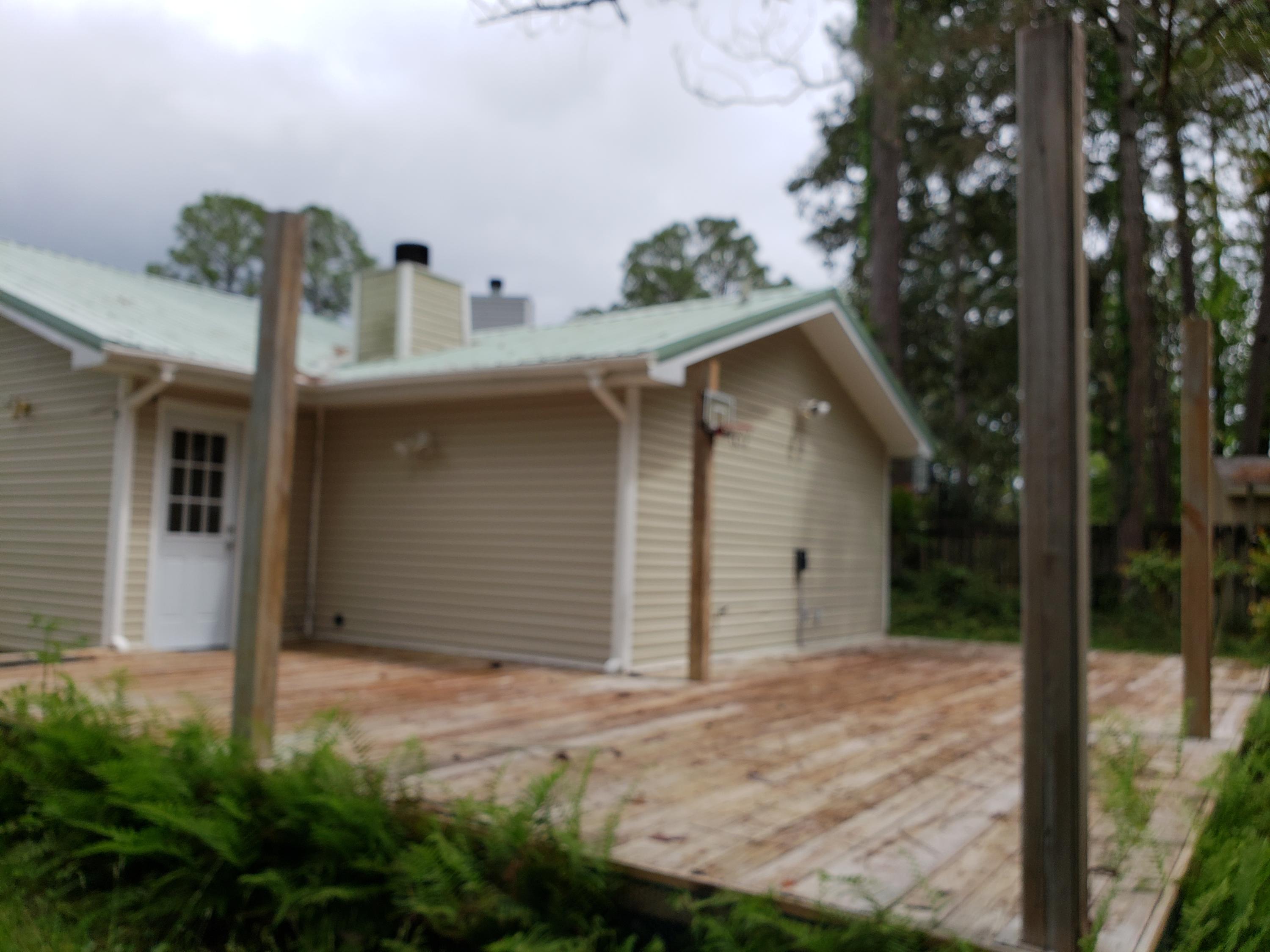 KELLY HILL ESTATES - Residential Lease