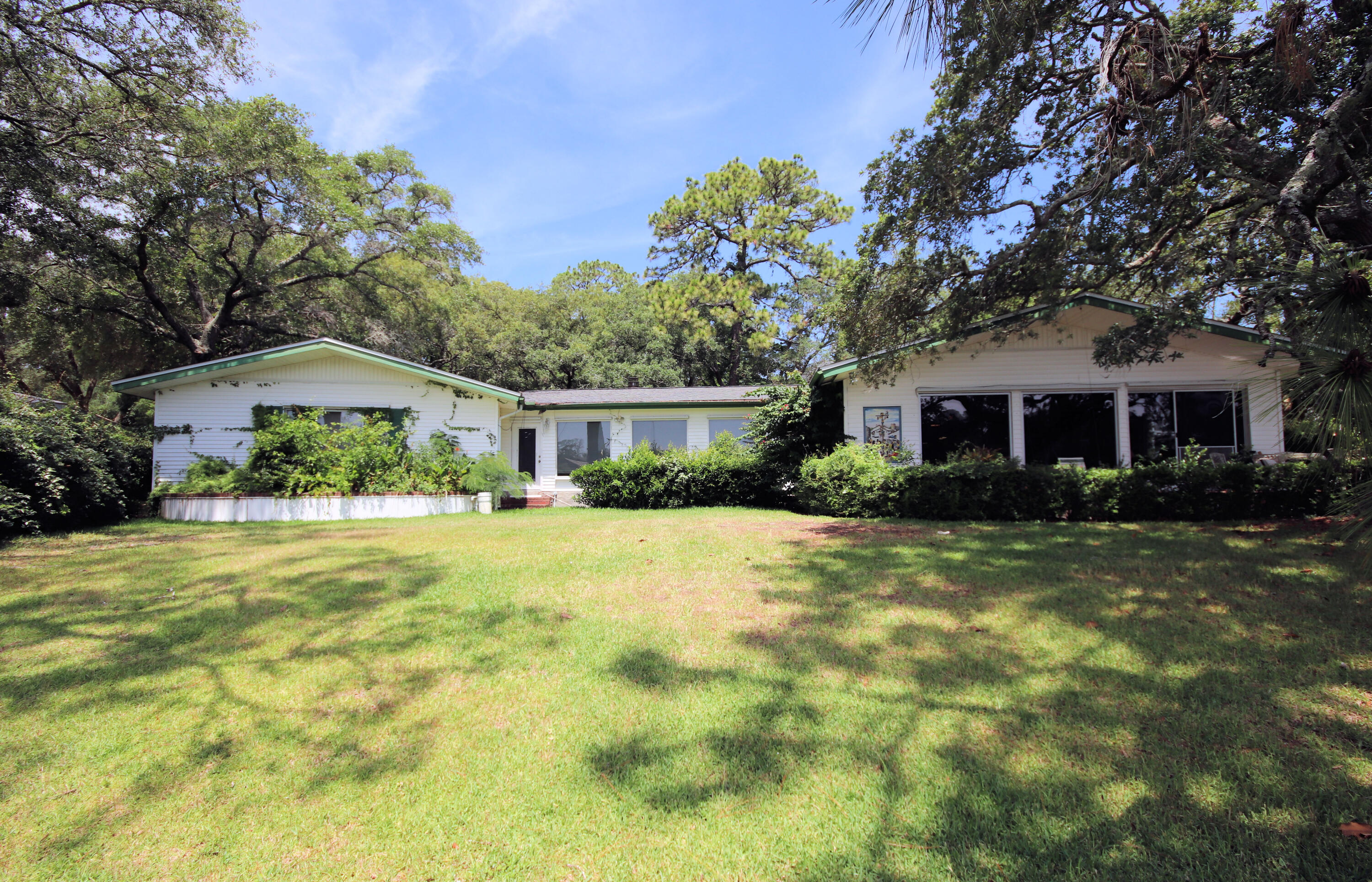 POQUITO BAYOU - Residential