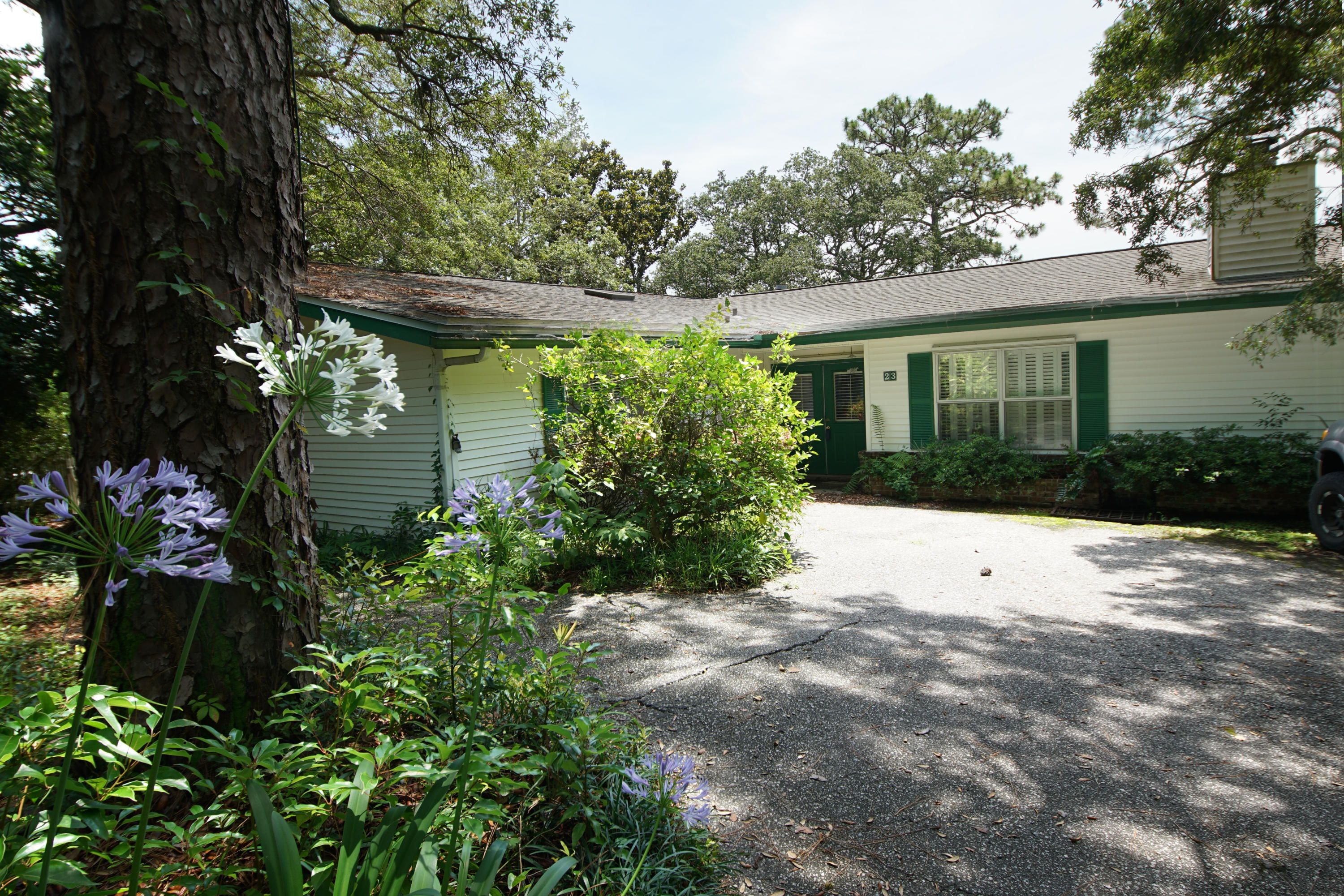 POQUITO BAYOU - Residential