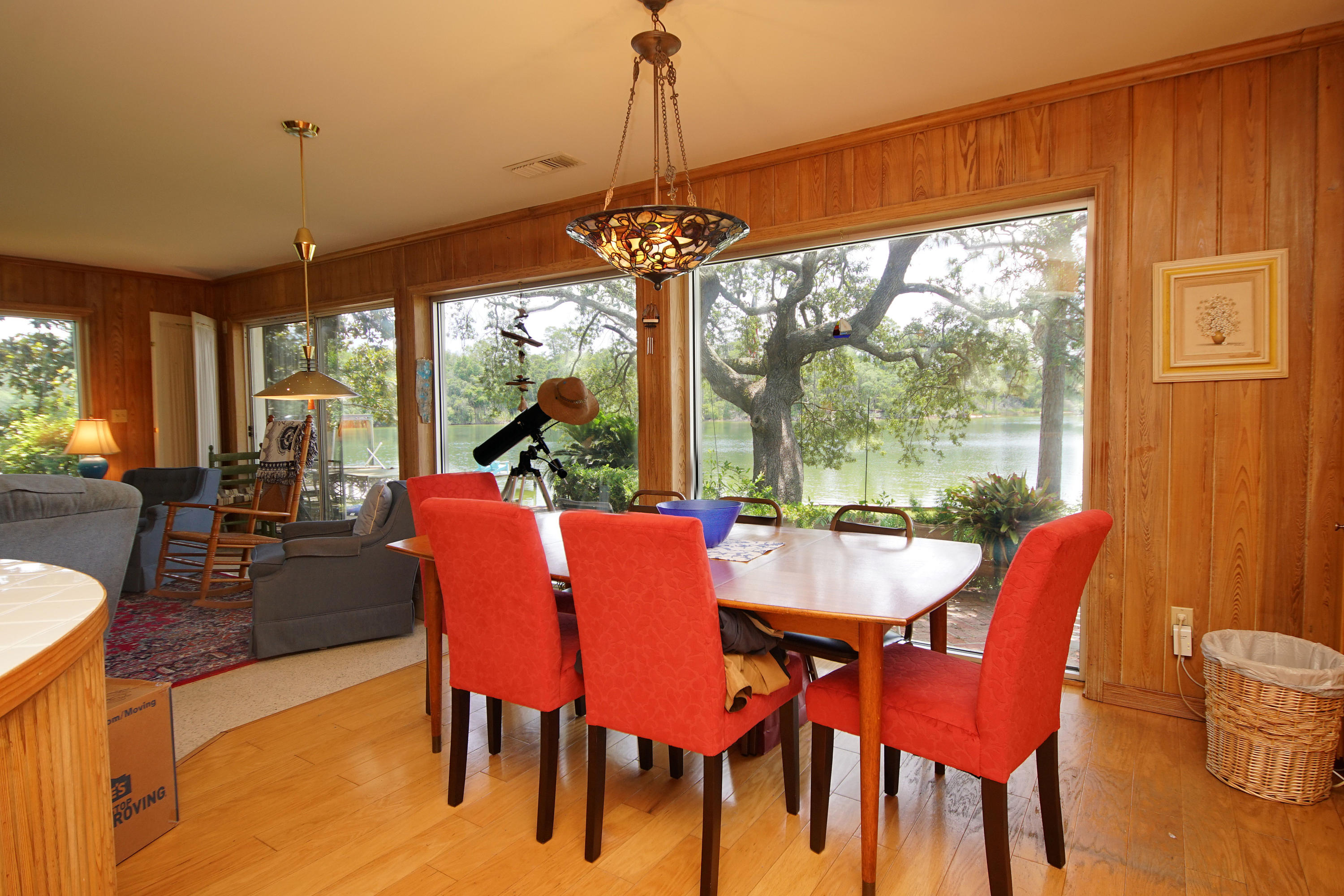 POQUITO BAYOU - Residential