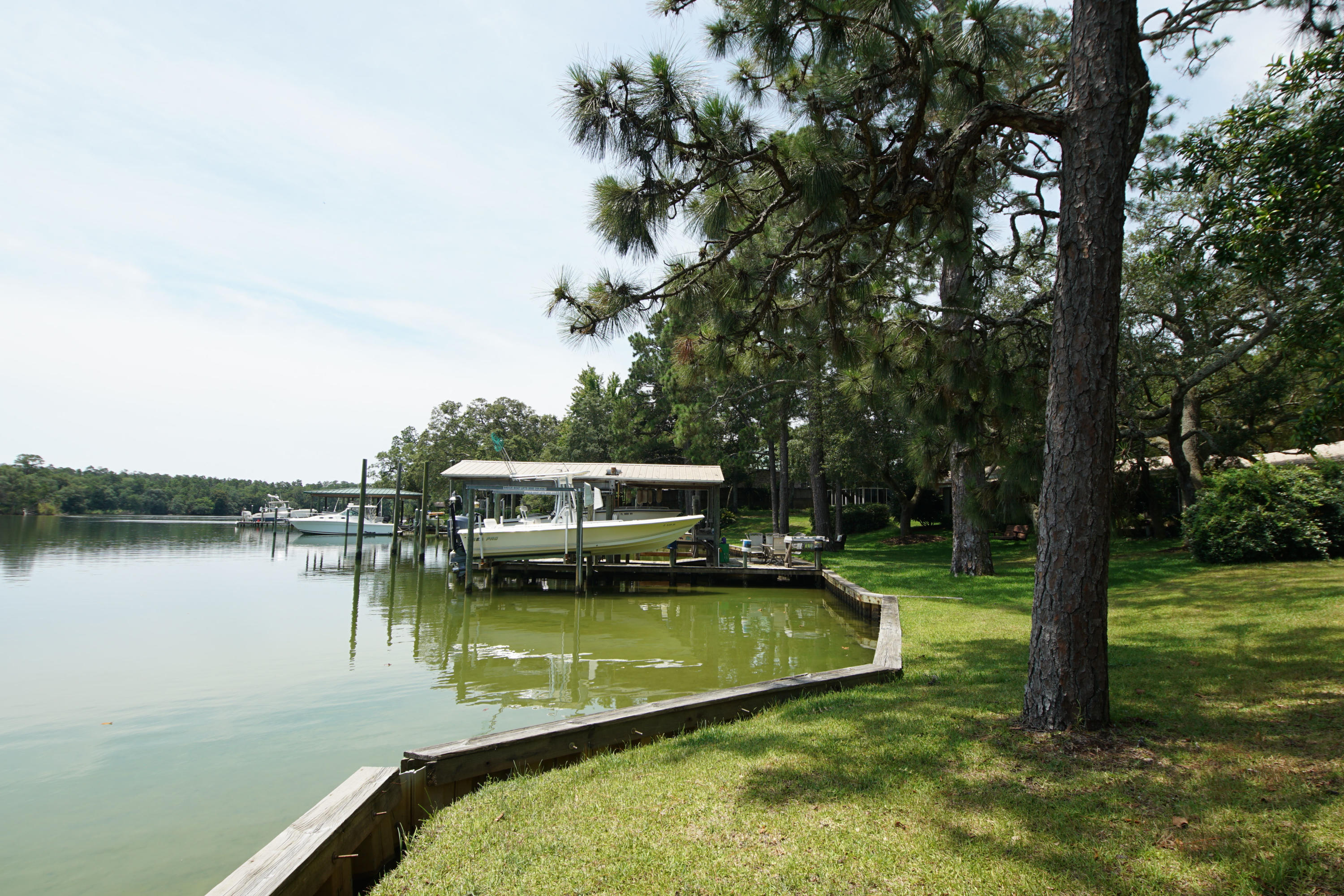POQUITO BAYOU - Residential