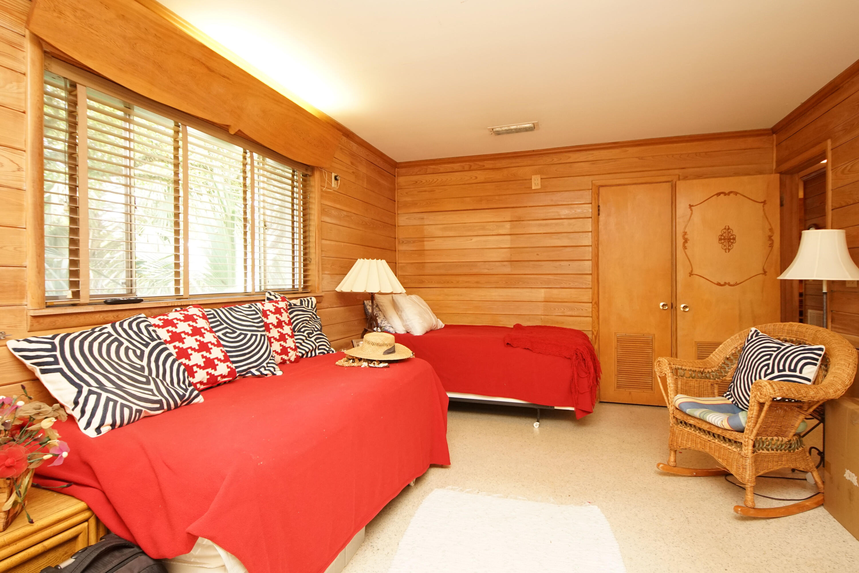 POQUITO BAYOU - Residential