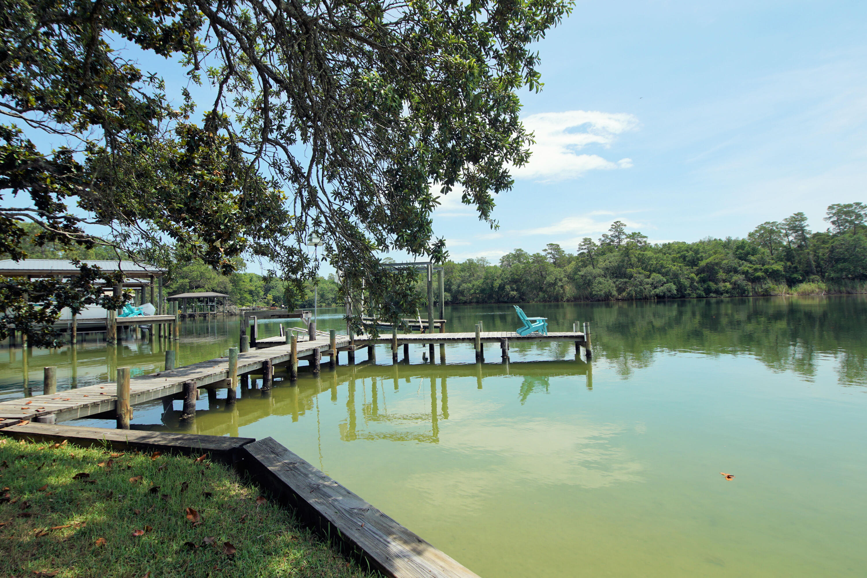 POQUITO BAYOU - Residential