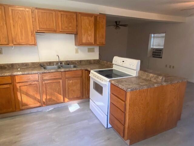 VALPARAISO PINECREST 6 - Residential Lease