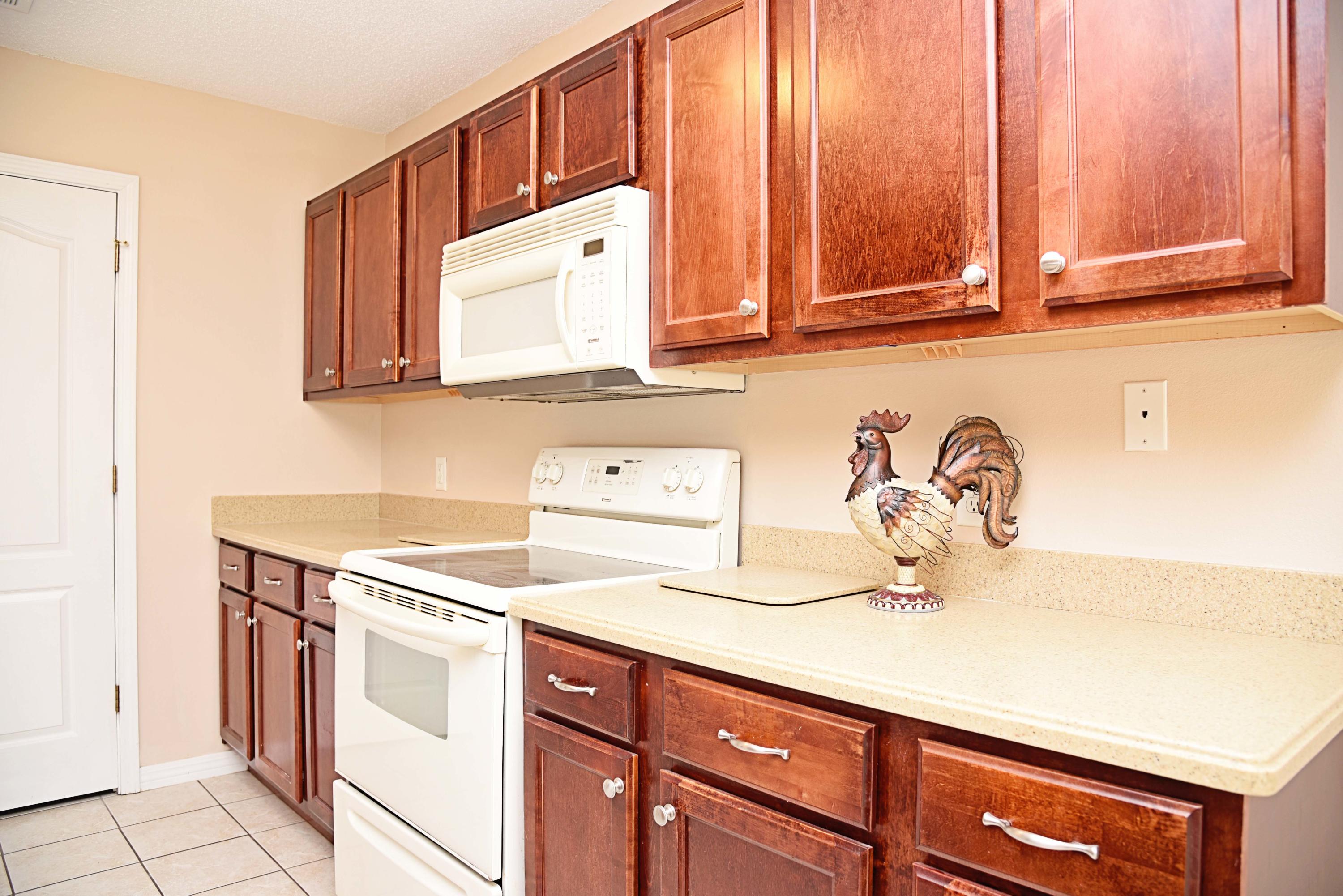 EMORY THOMAS - Residential