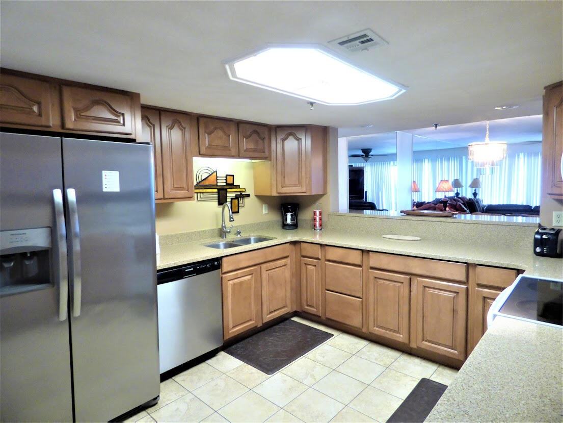 Surf Dweller Condominiums - Residential