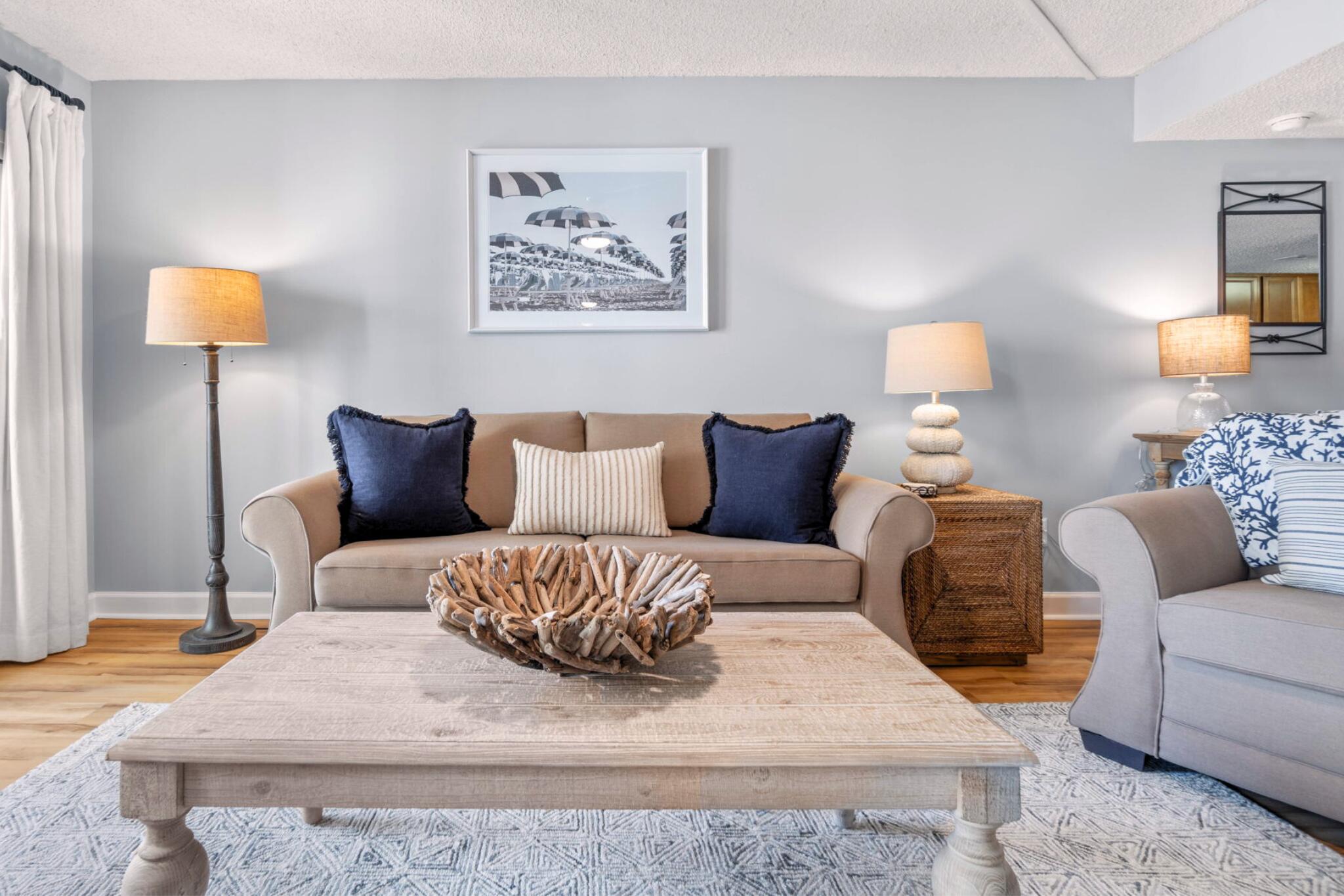 PINNACLE PORT - Residential