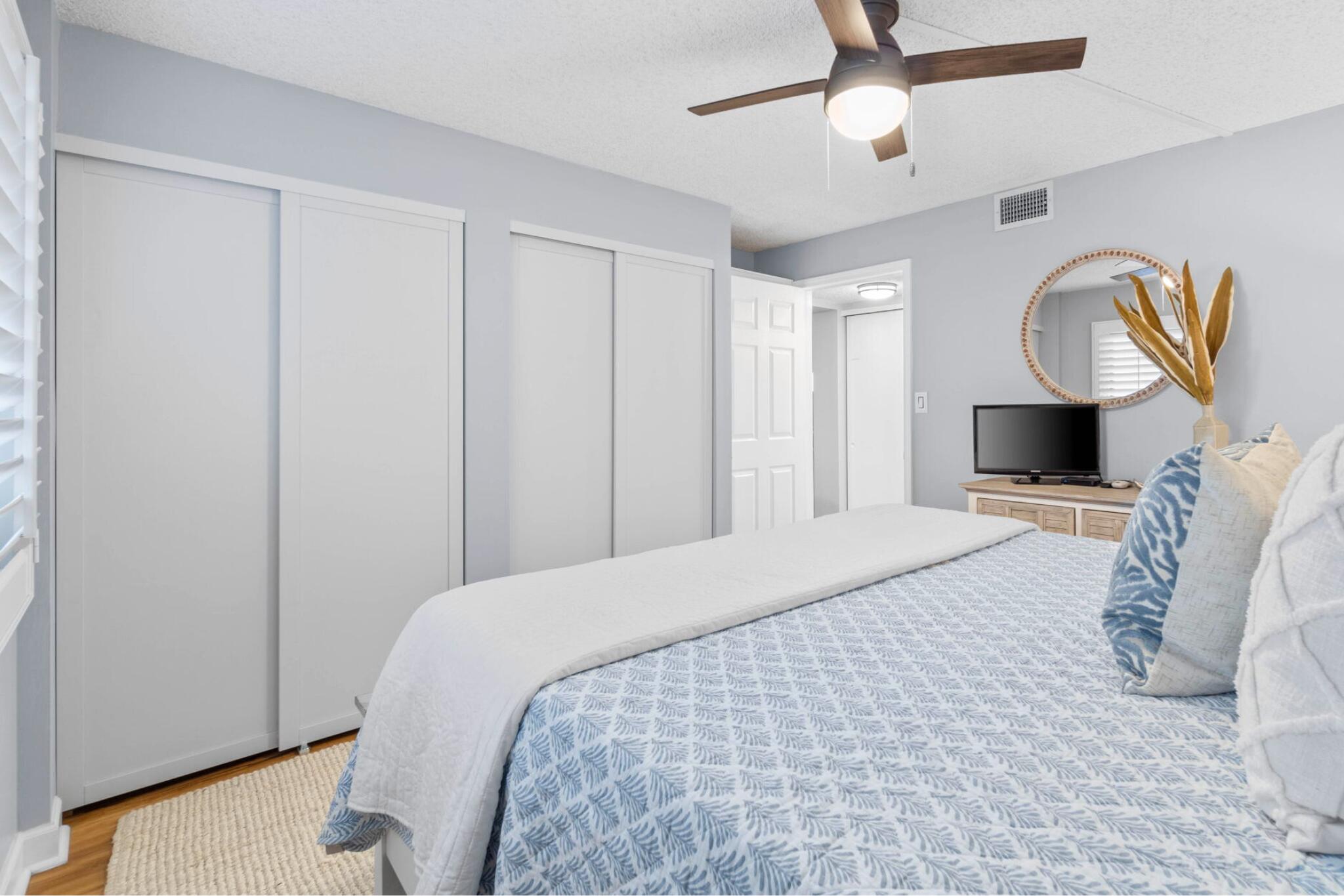 PINNACLE PORT - Residential