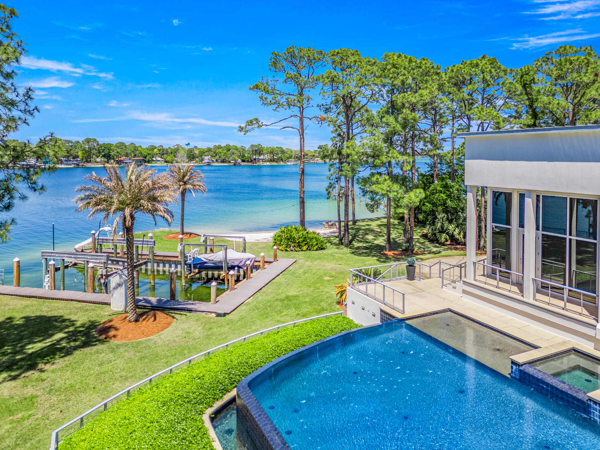 HUGHES ESTATES 2ND ADDN - Residential