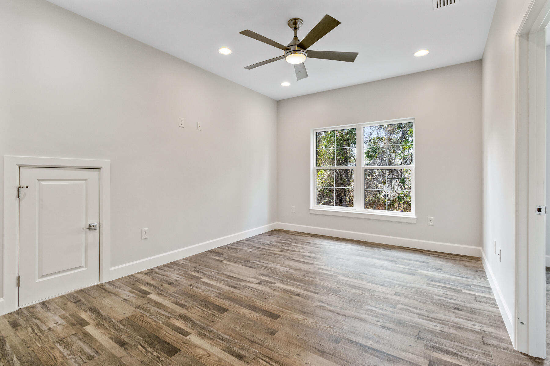 MACK BAYOU ESTATES - Residential